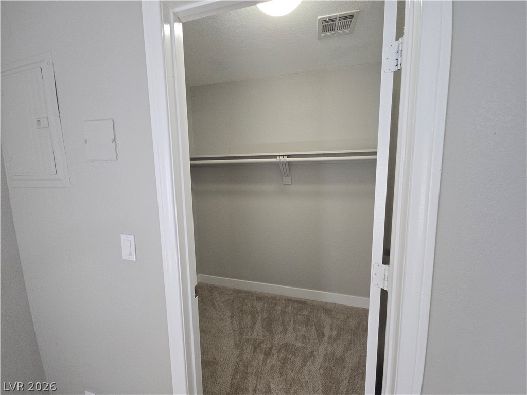 Golden Glen Ct, North Las Vegas, NV 89031