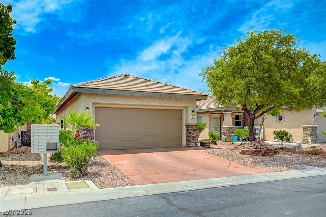 Falconer Ave, Las Vegas, NV 89122 #1