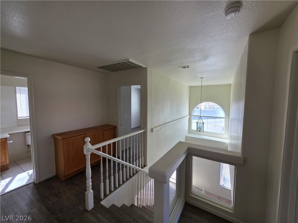 Cornwall Glen Ave, Las Vegas, NV 89129