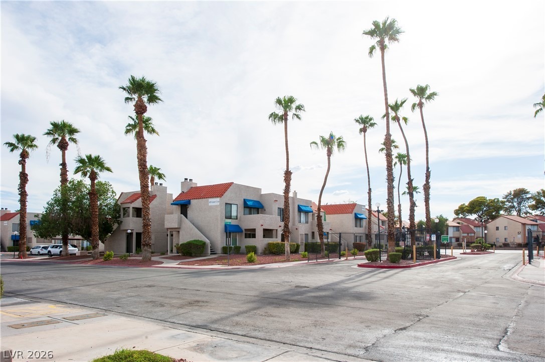Gannet Cir, Las Vegas, NV 89103