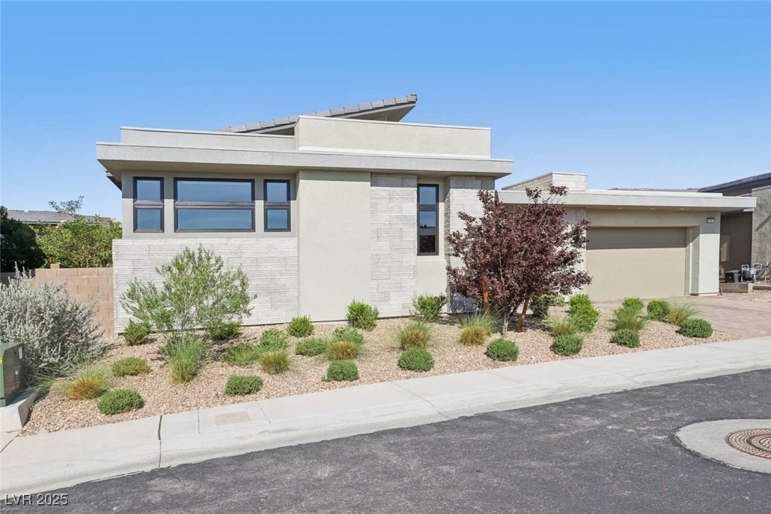 Rock Daisy Dr, Las Vegas, NV 89135