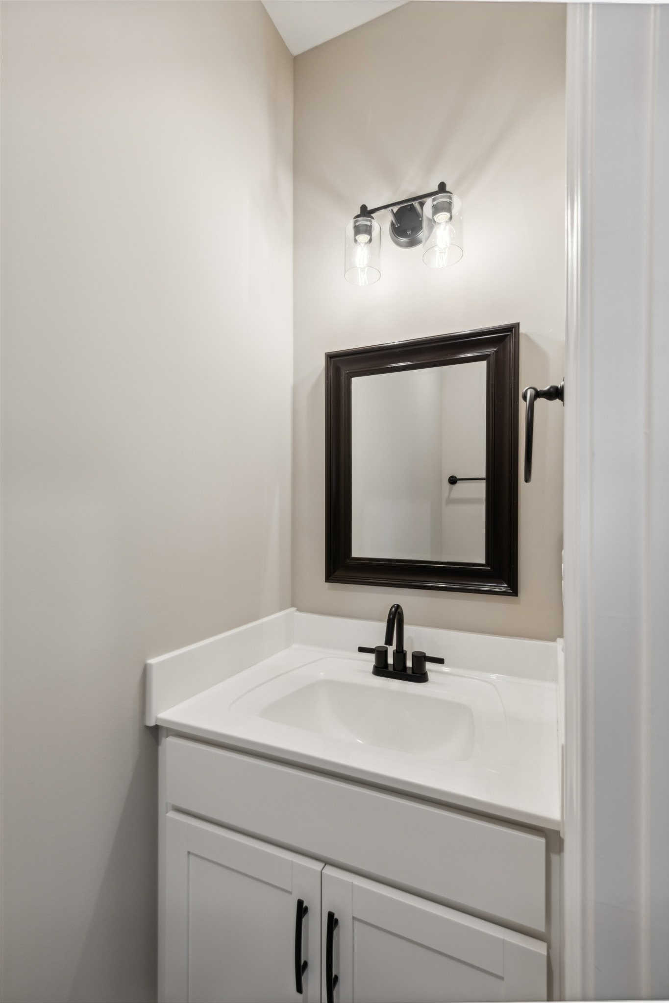 Tybee Dr, Clarksville, TN 37042 #1