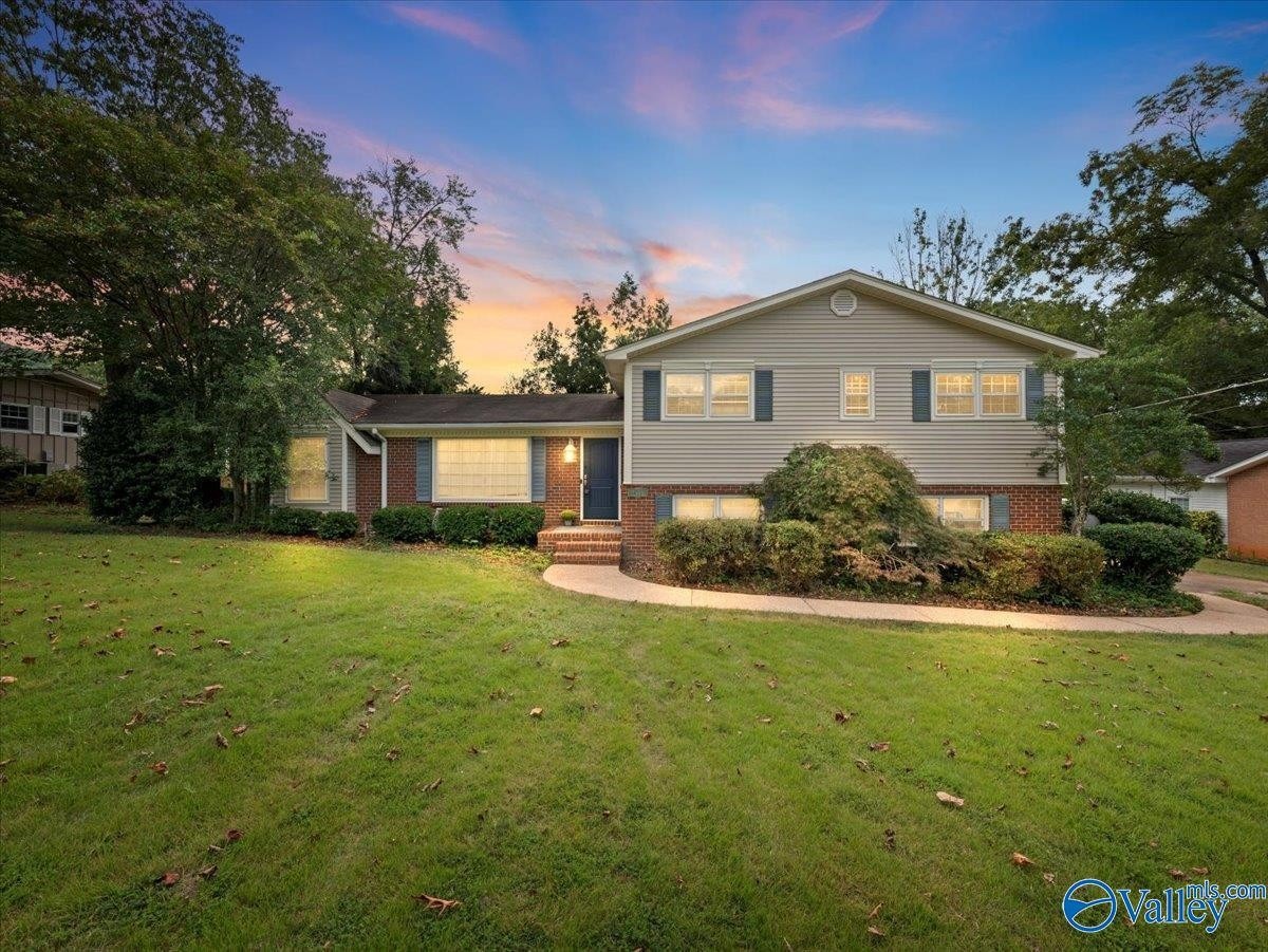 Guenevere Ave, Huntsville, AL 35803