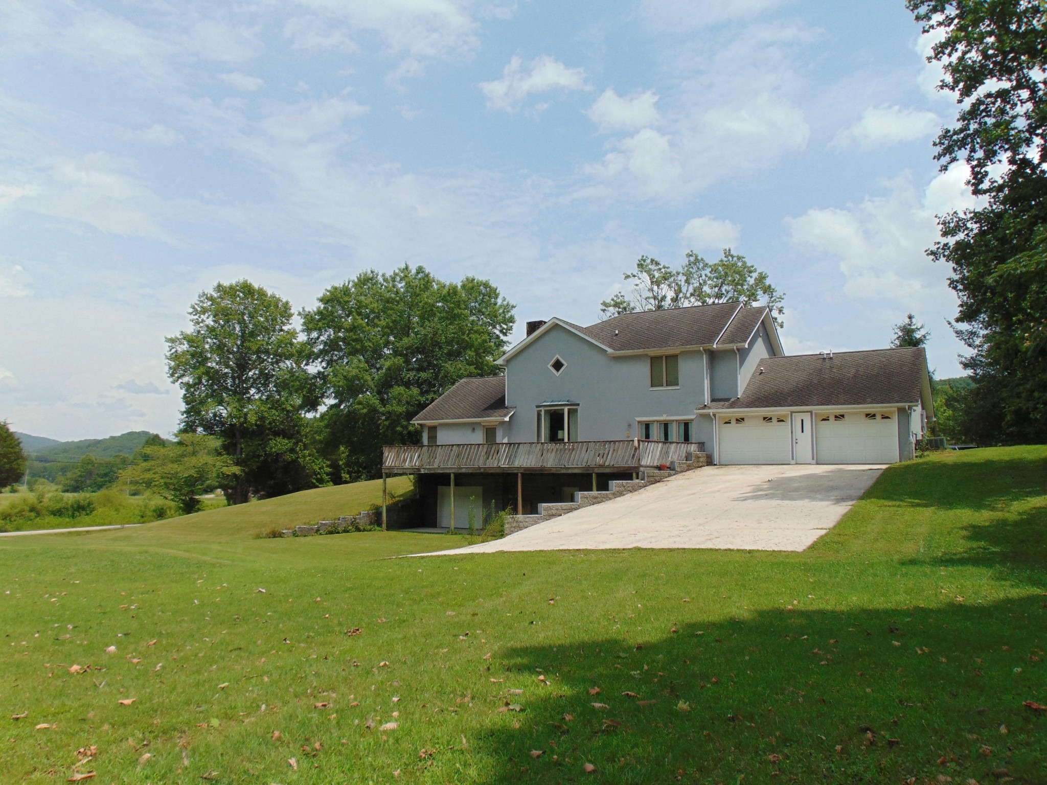Old Hen Valley Rd, Oliver Springs, TN 37840
