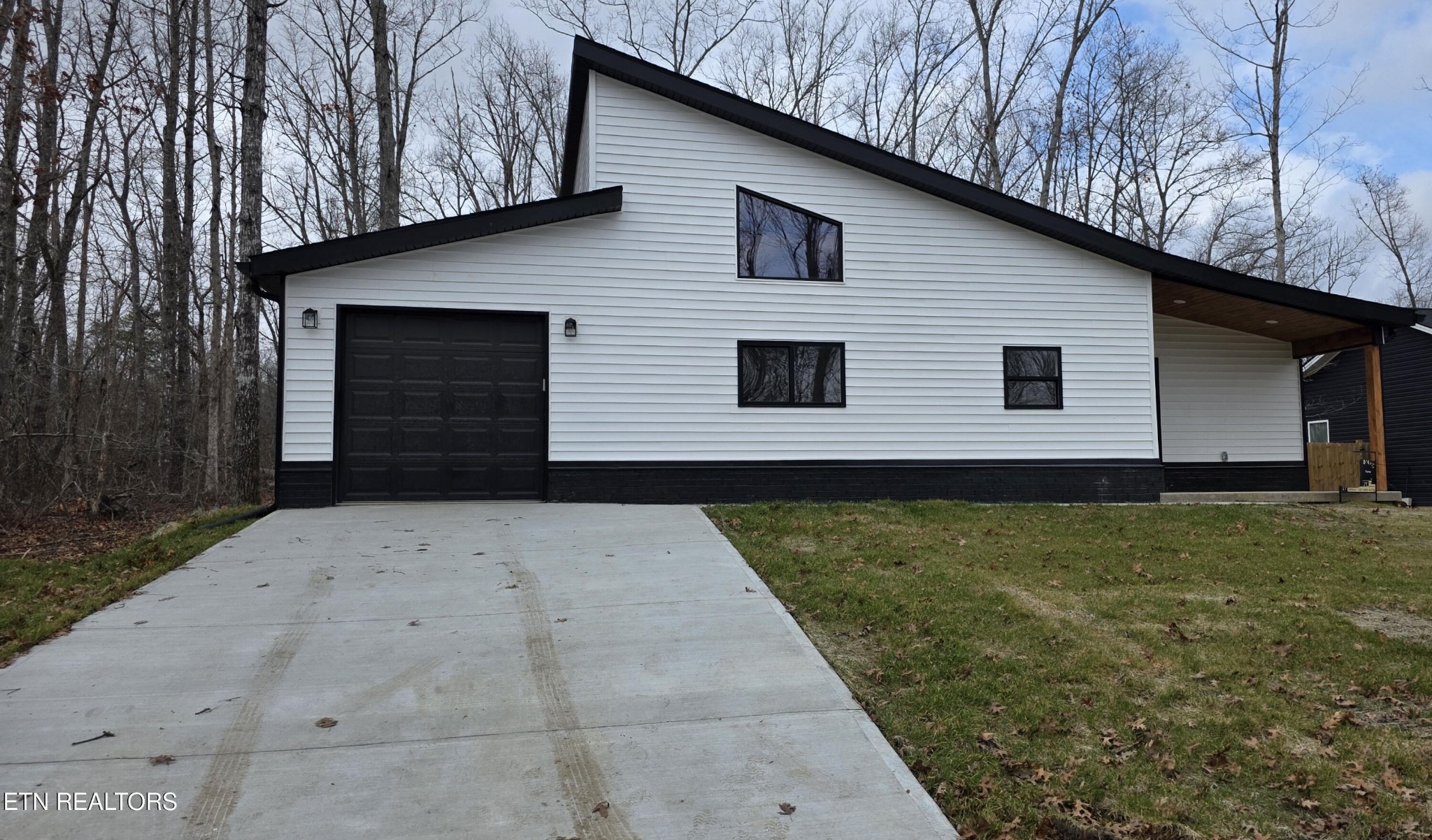 Diego Dr, Crossville, TN 38572 #1