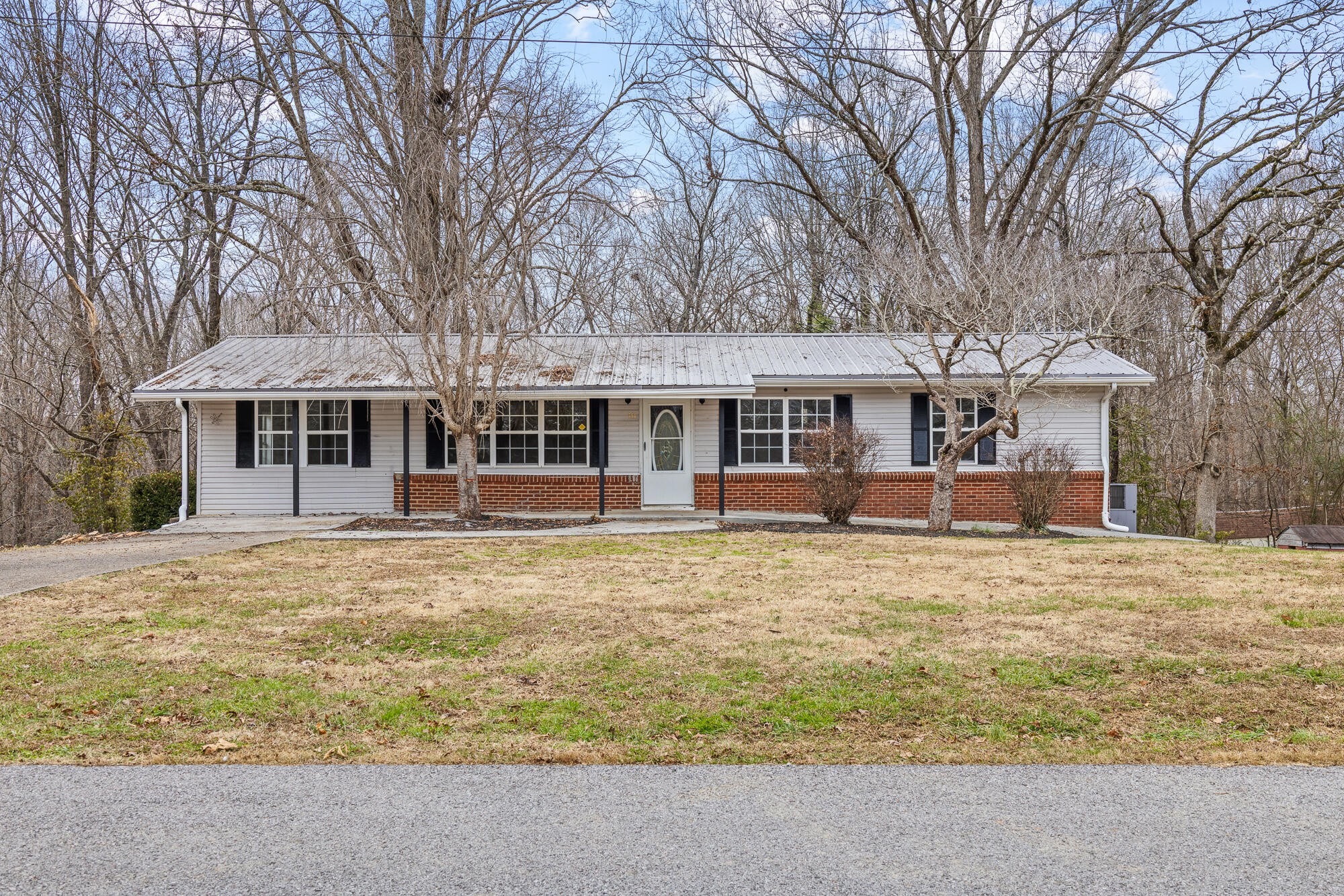 County Road 177 , Athens, TN 37303