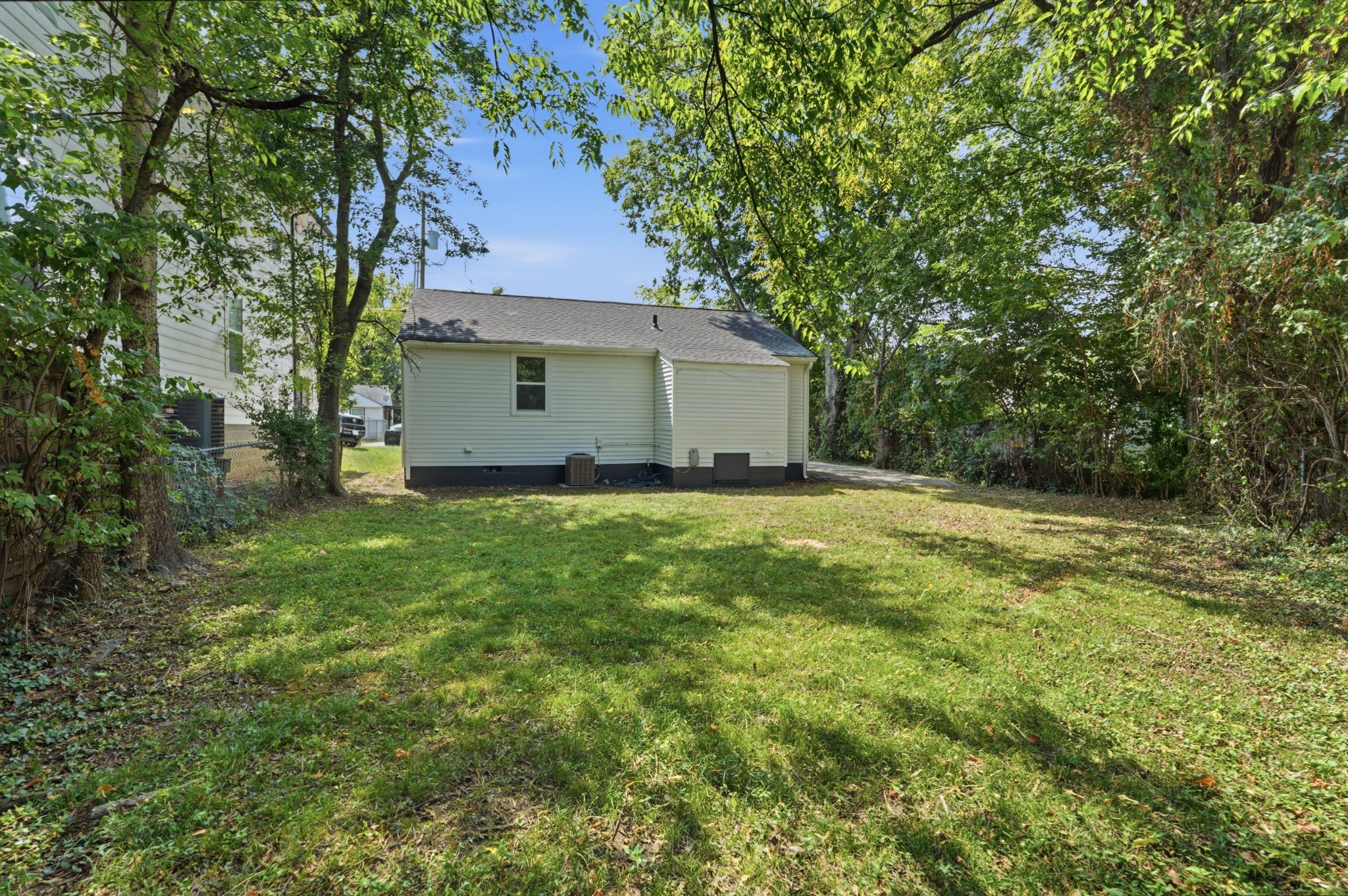 Couch Dr, Nashville, TN 37209