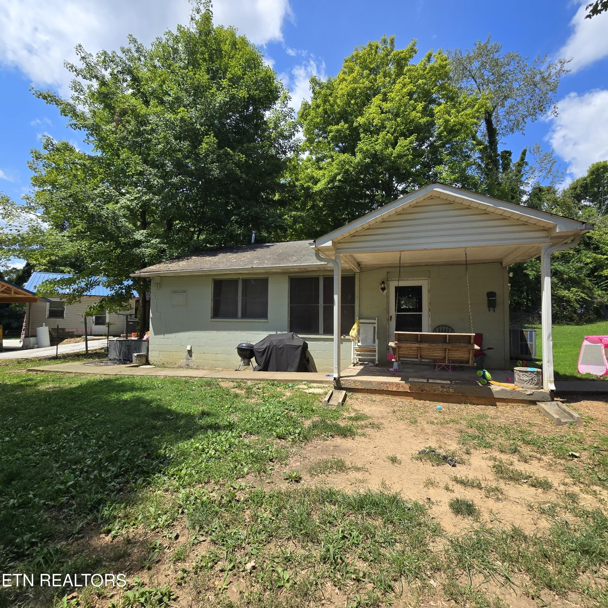 Northwestern Ave, Oak Ridge, TN 37830 #1