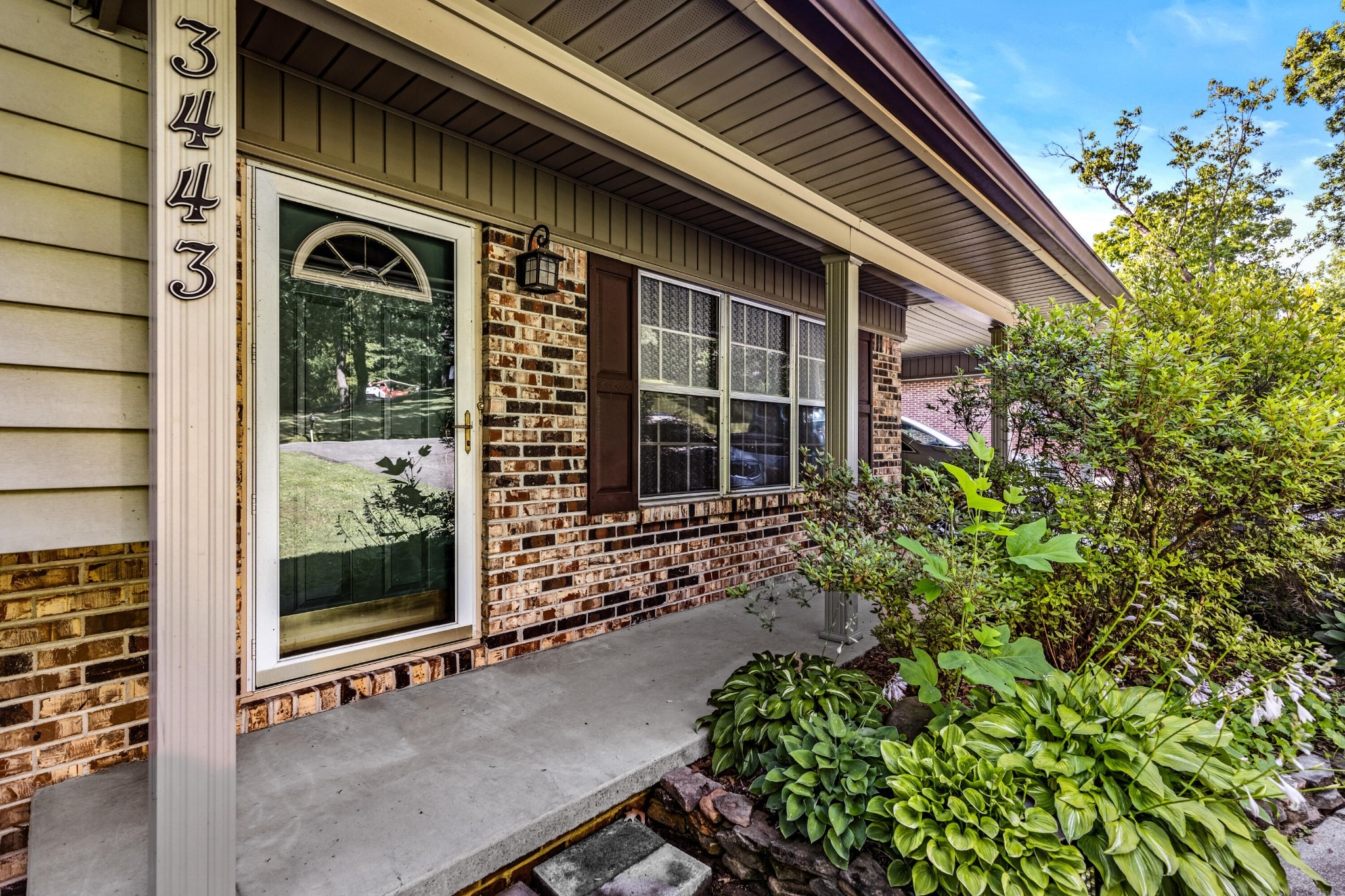 Davis Cir, Cleveland, TN 37312