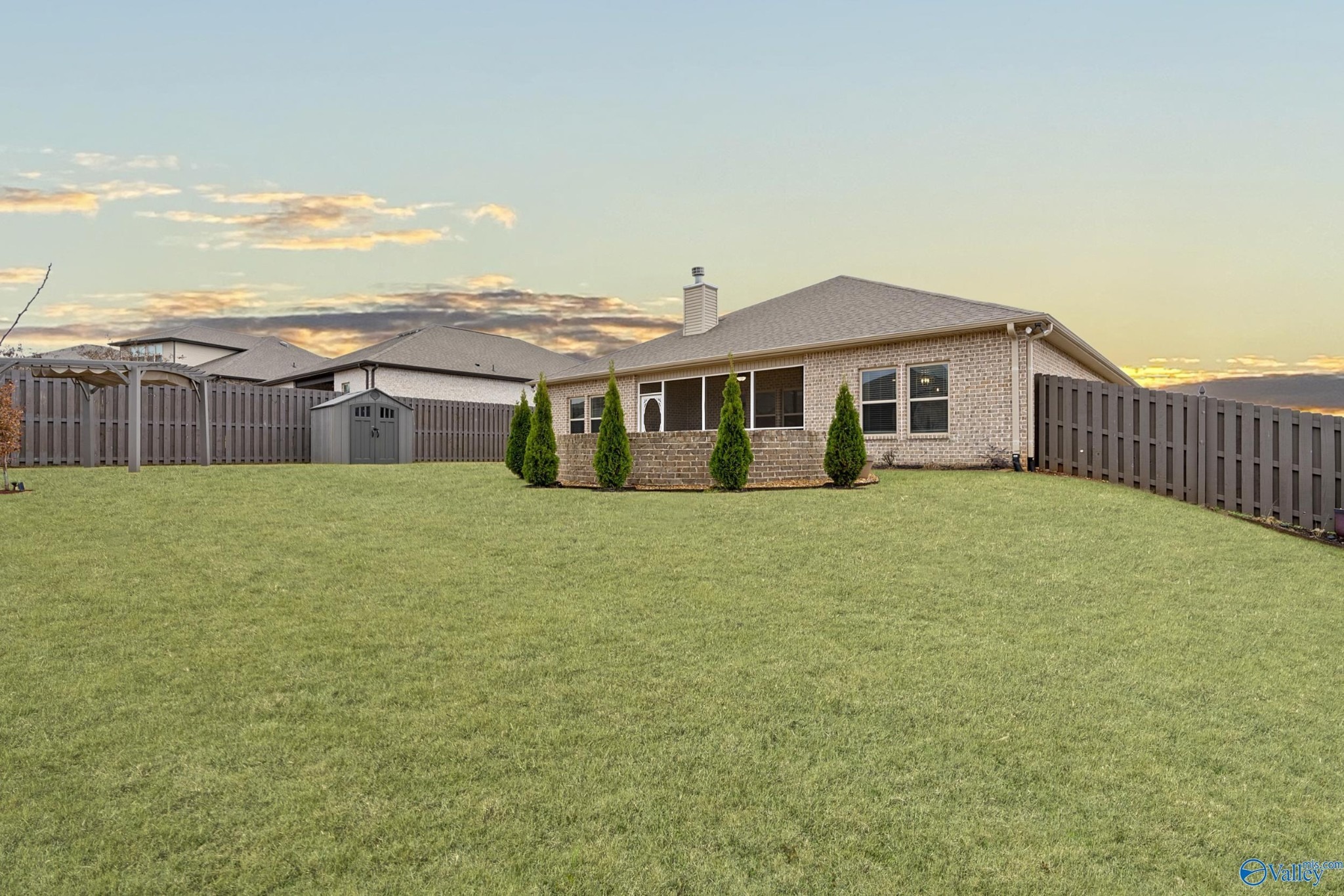 Oak Fletcher Dr, Harvest, AL 35749