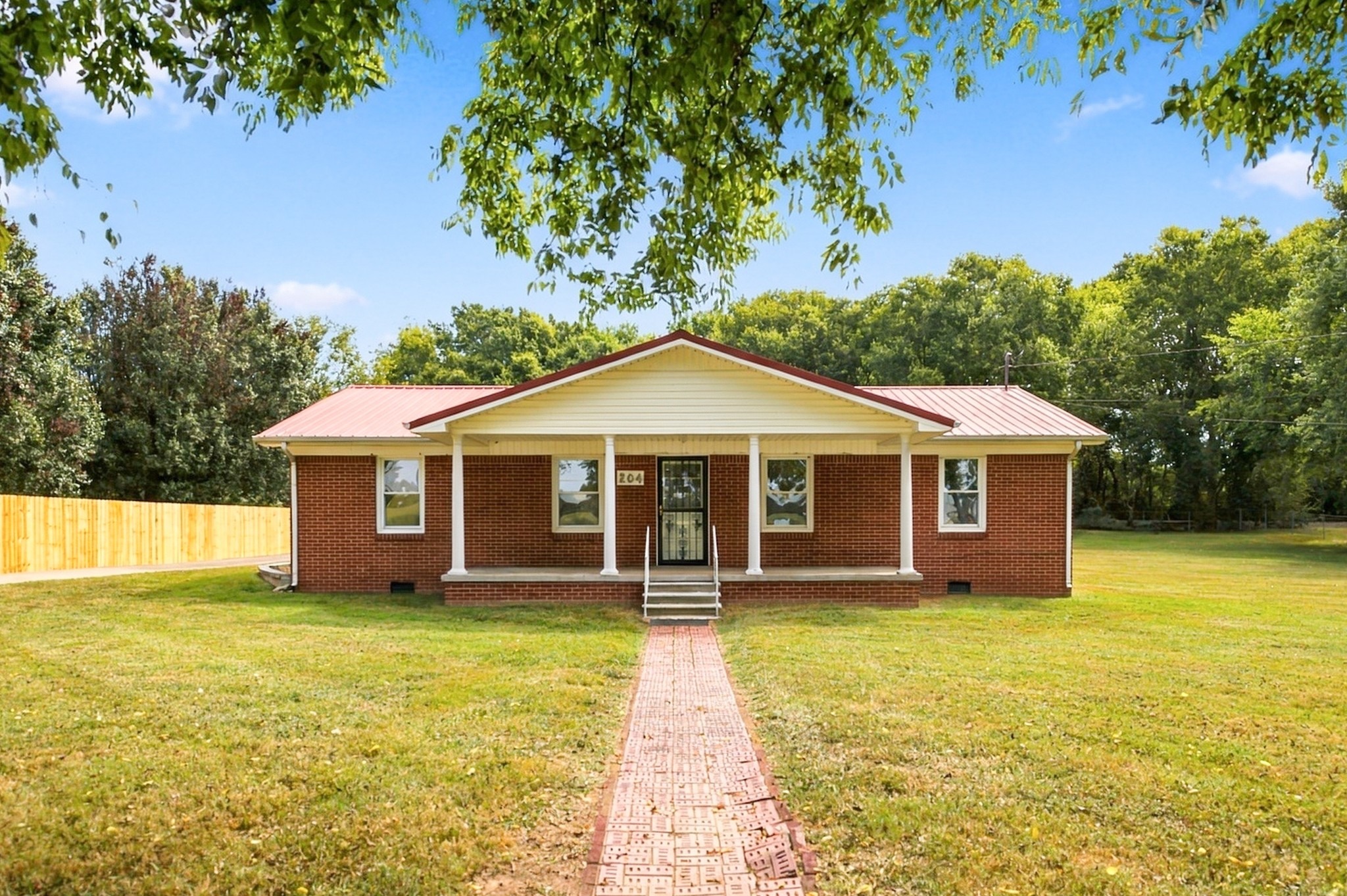 Canaan Rd, Mount Pleasant, TN 38474