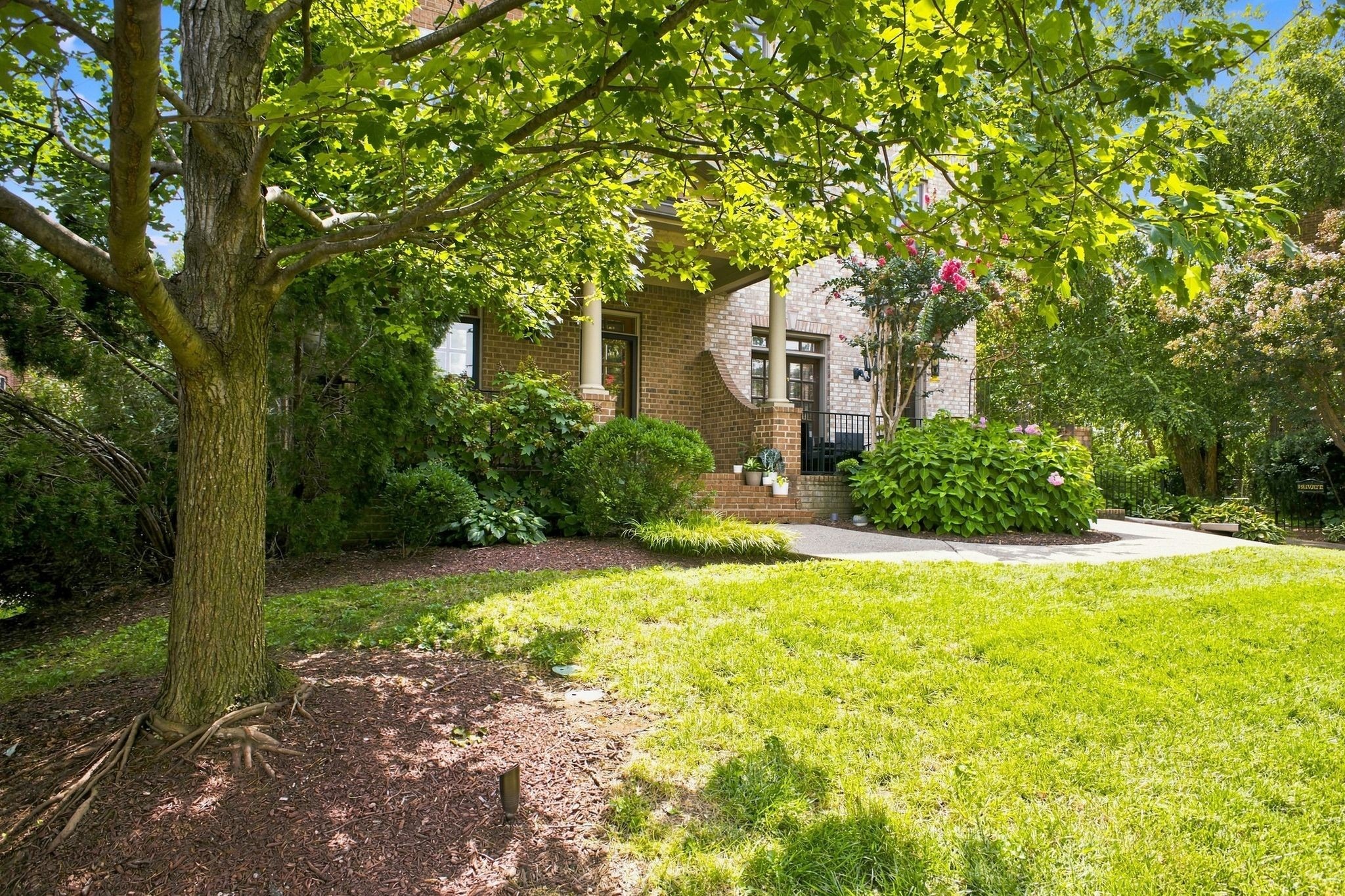 Parthenon Ave, Nashville, TN 37203 #1