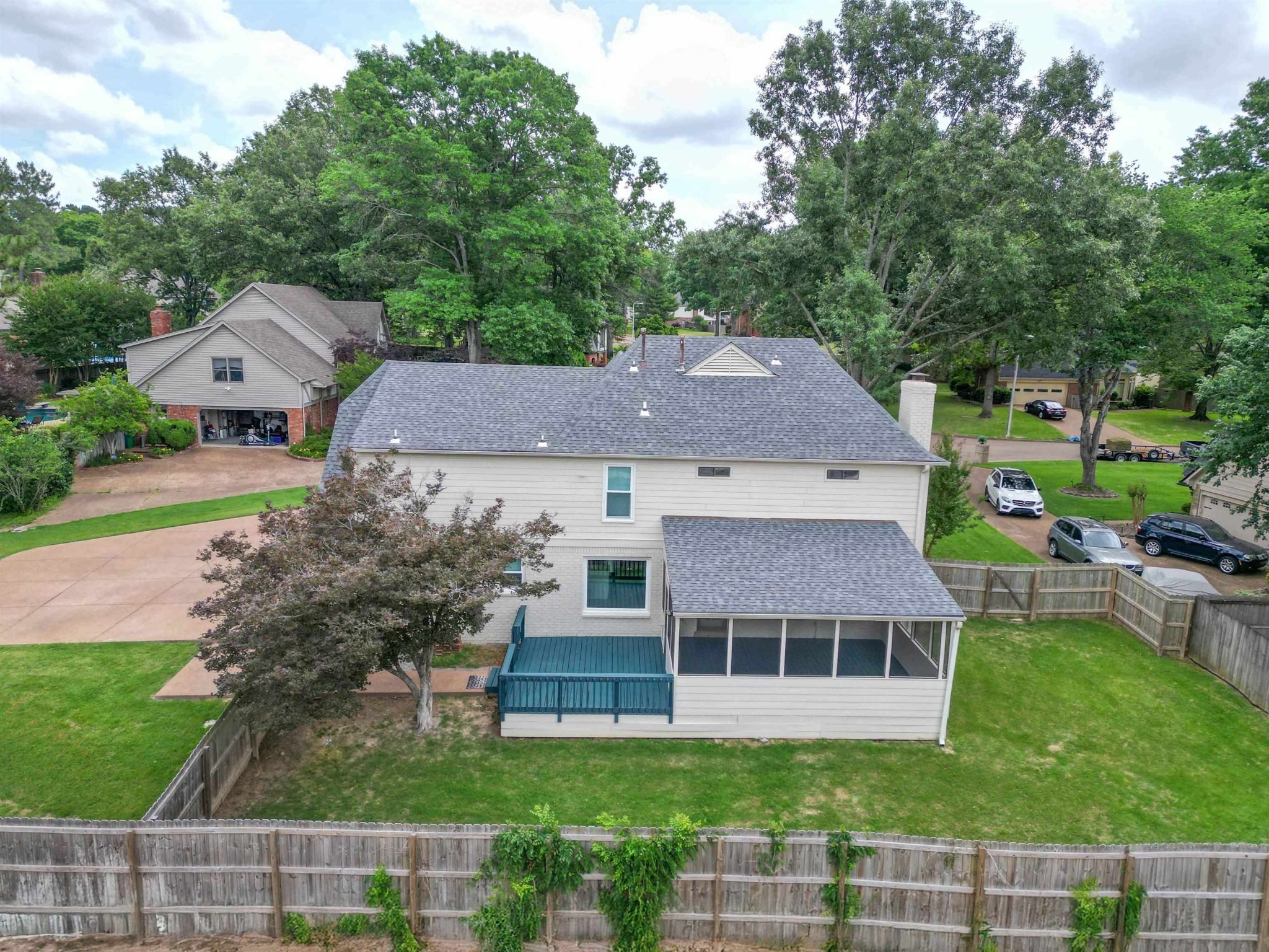 Dalkeith Dr, Germantown, TN 38139