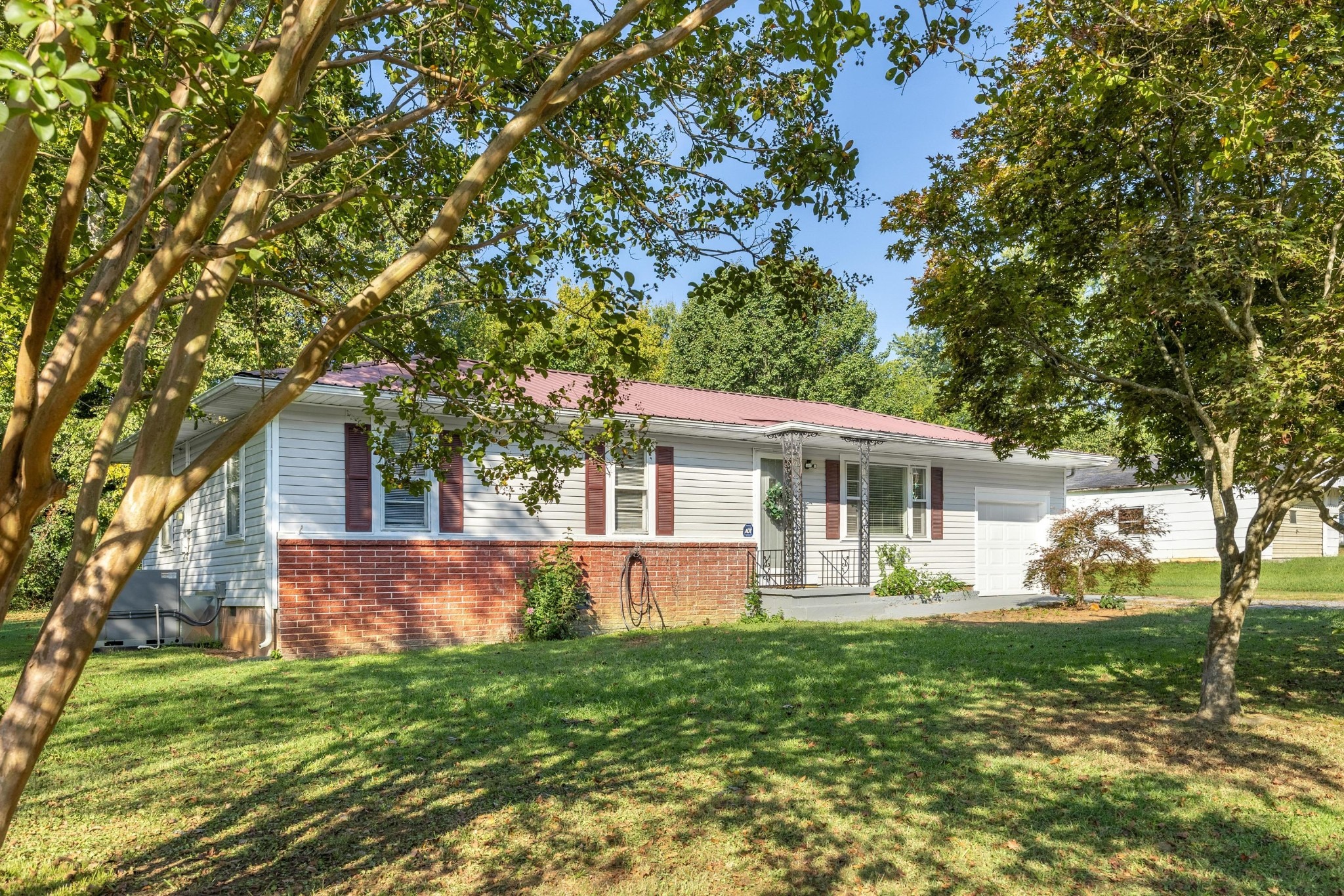 Howell St, Cleveland, TN 37323