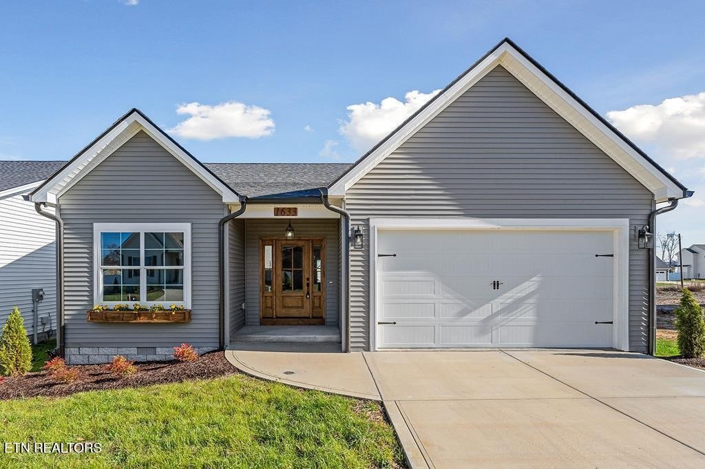Links Dr, Cookeville, TN 38506