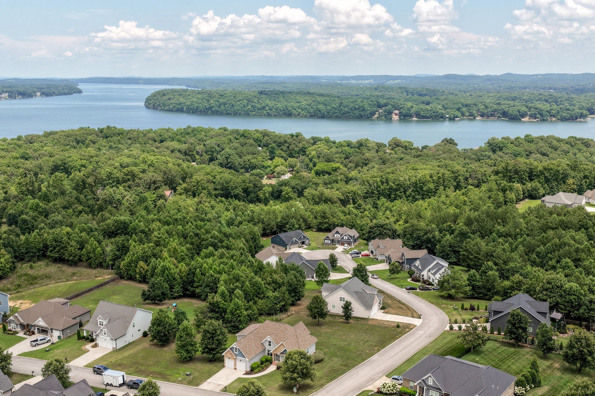 High River Dr, Soddy Daisy, TN 37379