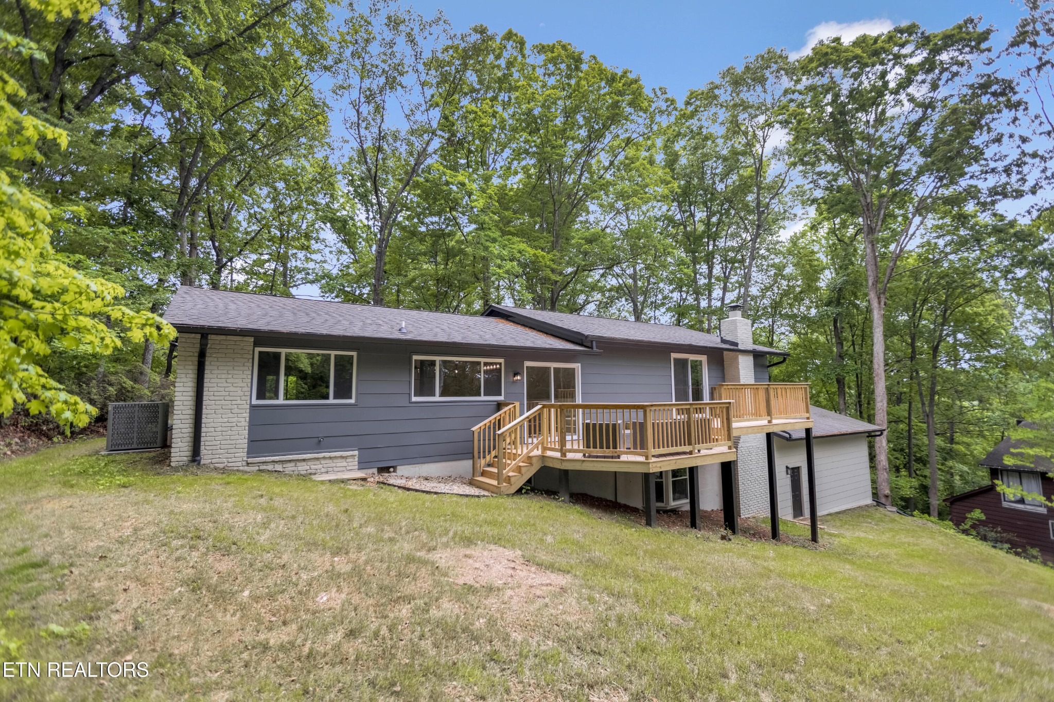 Ingram Ln, Knoxville, TN 37938 #1