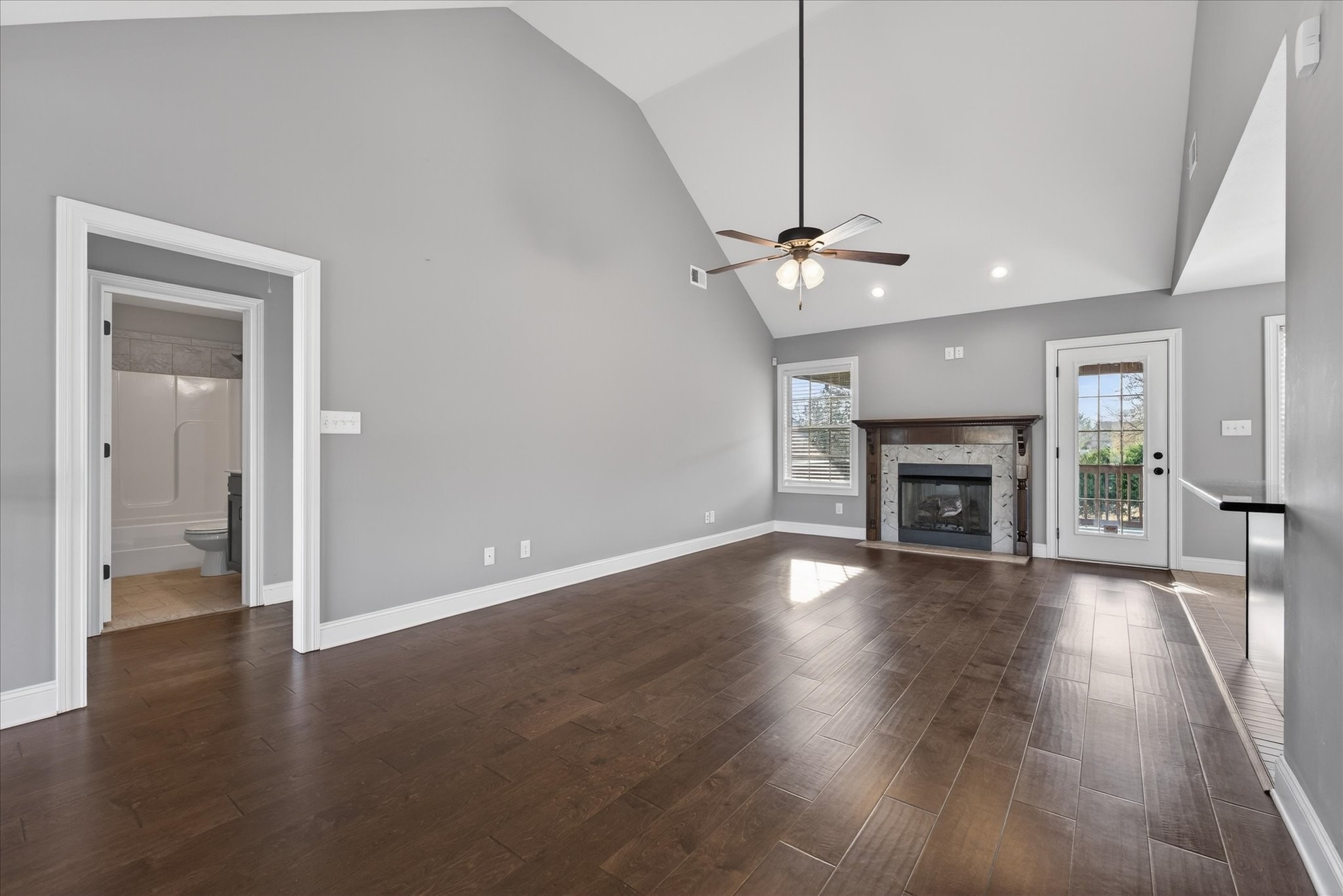 Roanoke Station Cir, Clarksville, TN 37043 #1