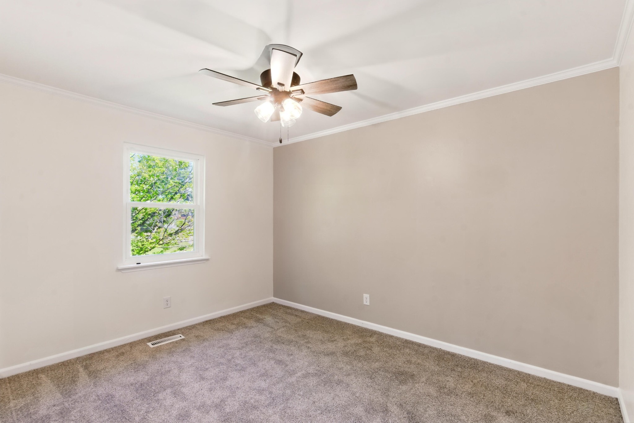Blythe Rd, Cleveland, TN 37323