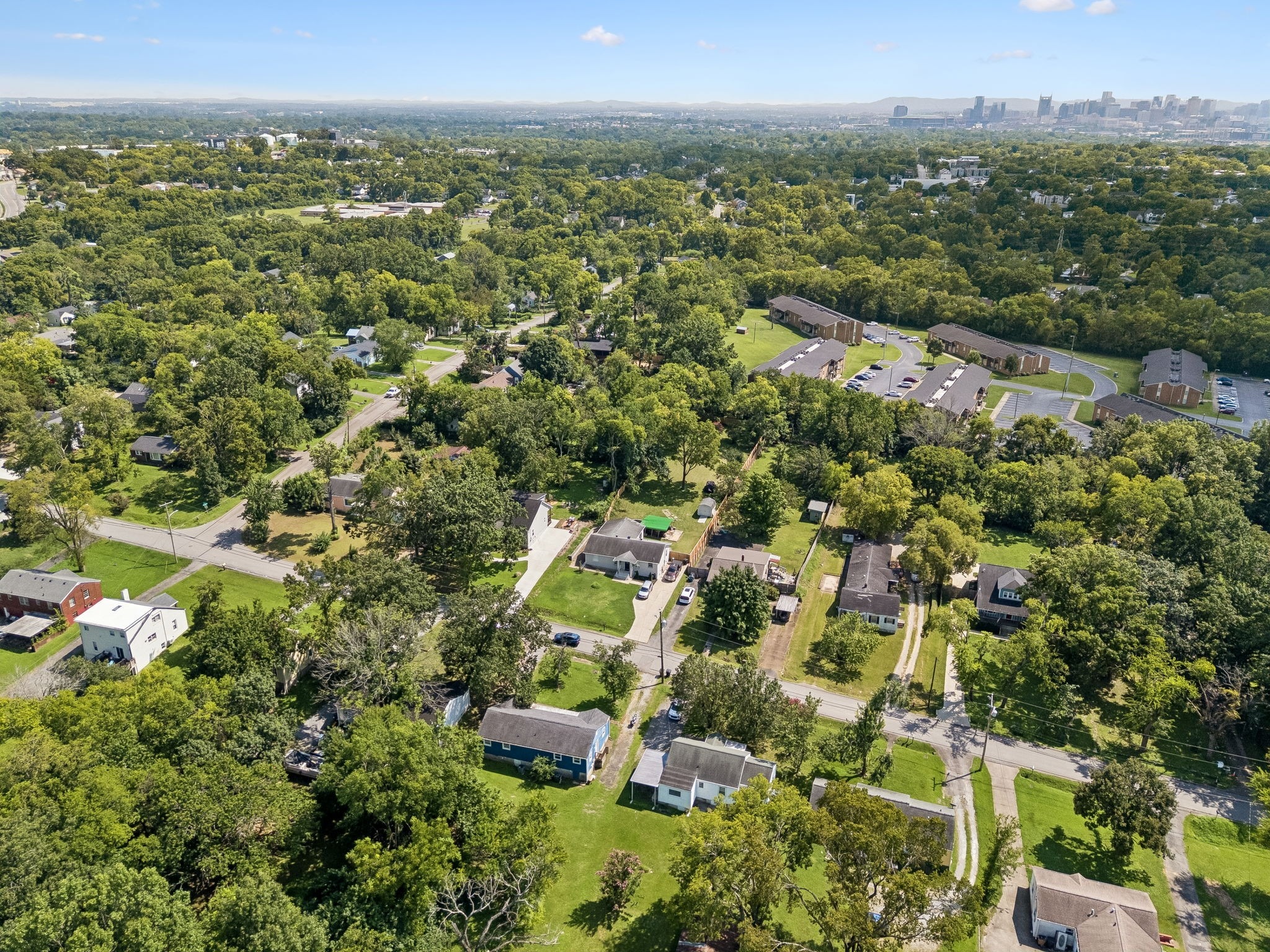 Dellway Dr, Nashville, TN 37207