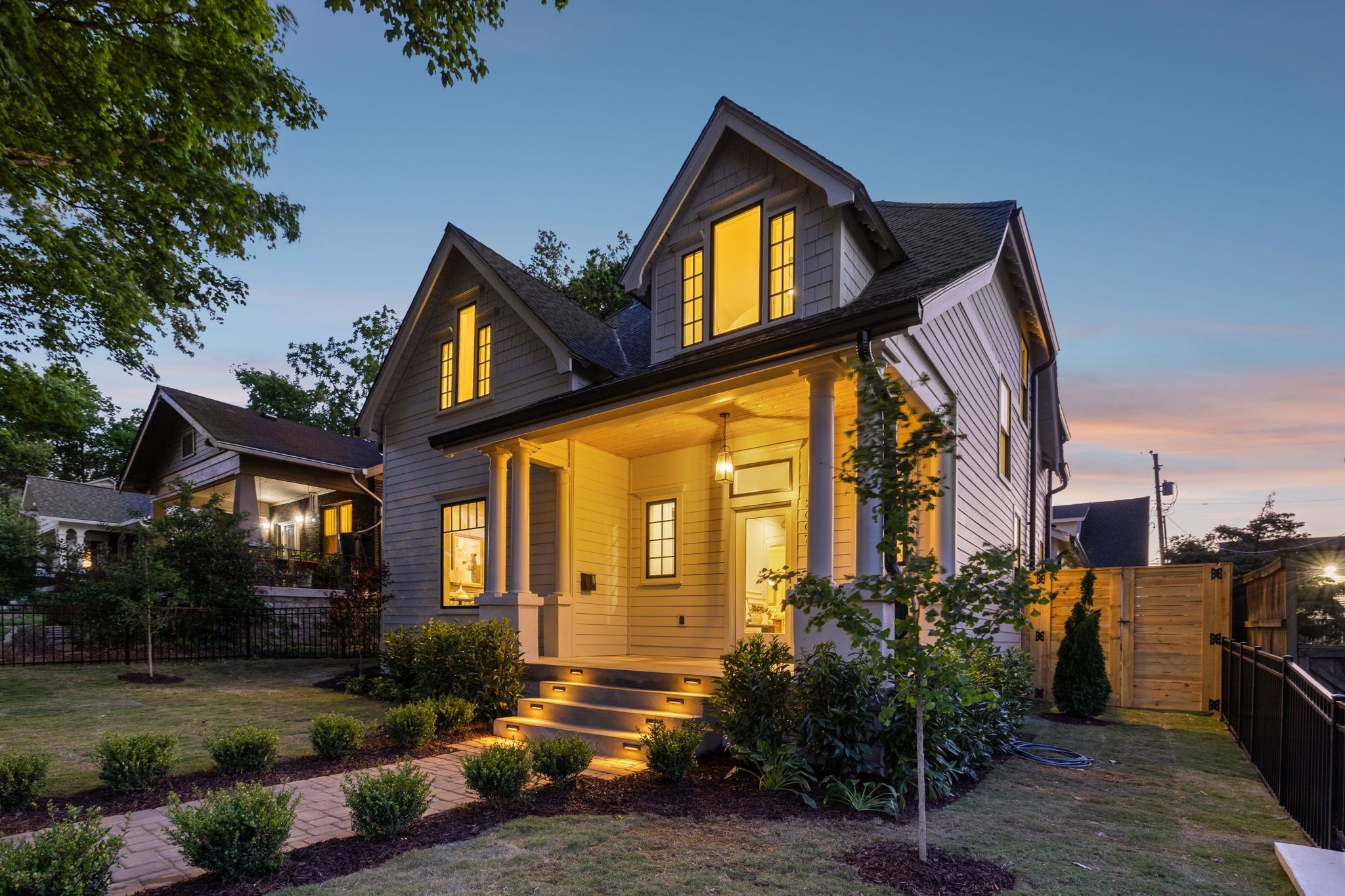 20th Ave, Nashville, TN 37212