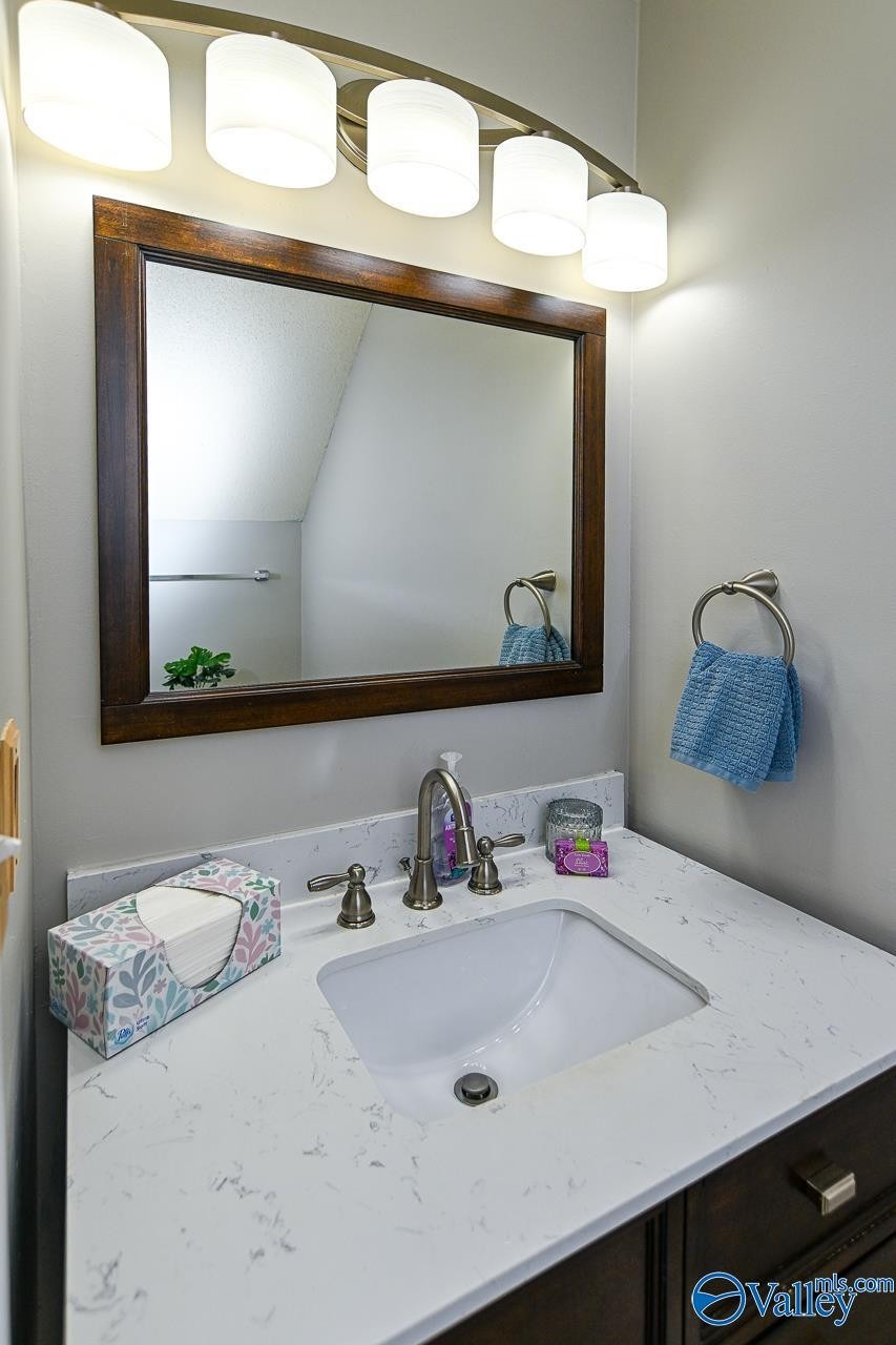 Autumn Ln, Madison, AL 35758 #1