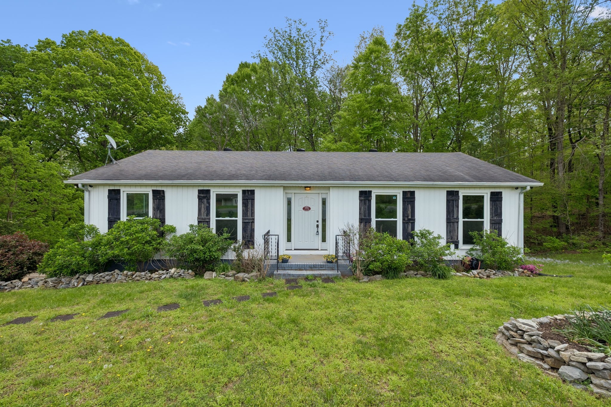 Mount Pleasant Rd, Kingston Springs, TN 37082