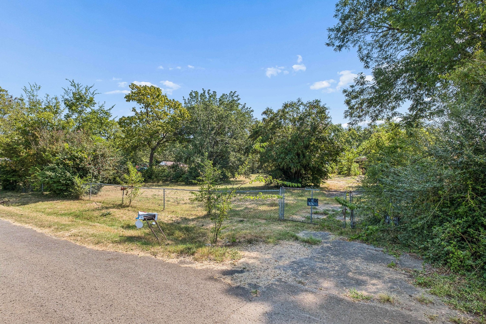Milford Rd, Nashville, TN 37218