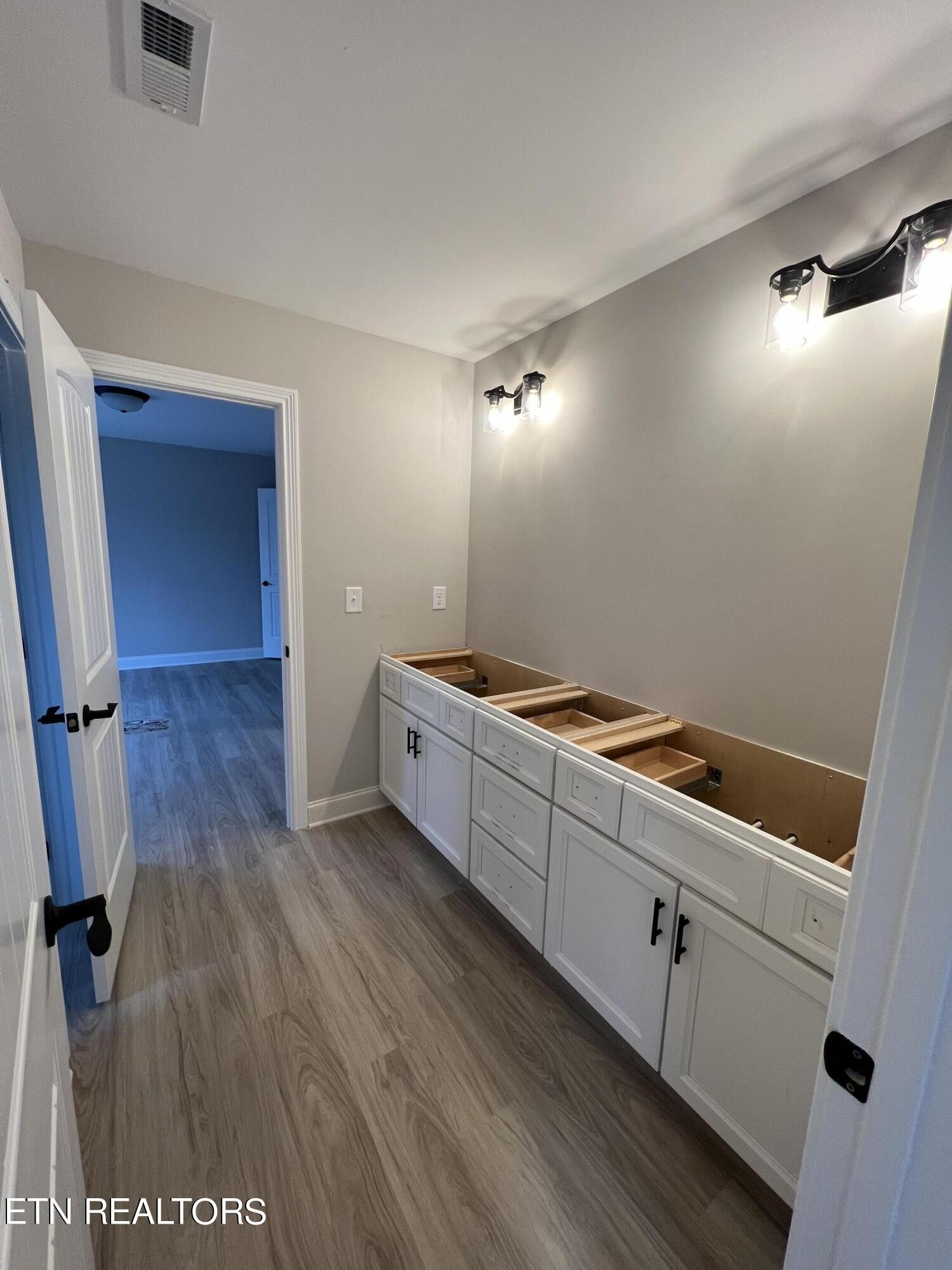 Hazelgreen Way, Knoxville, TN 37912