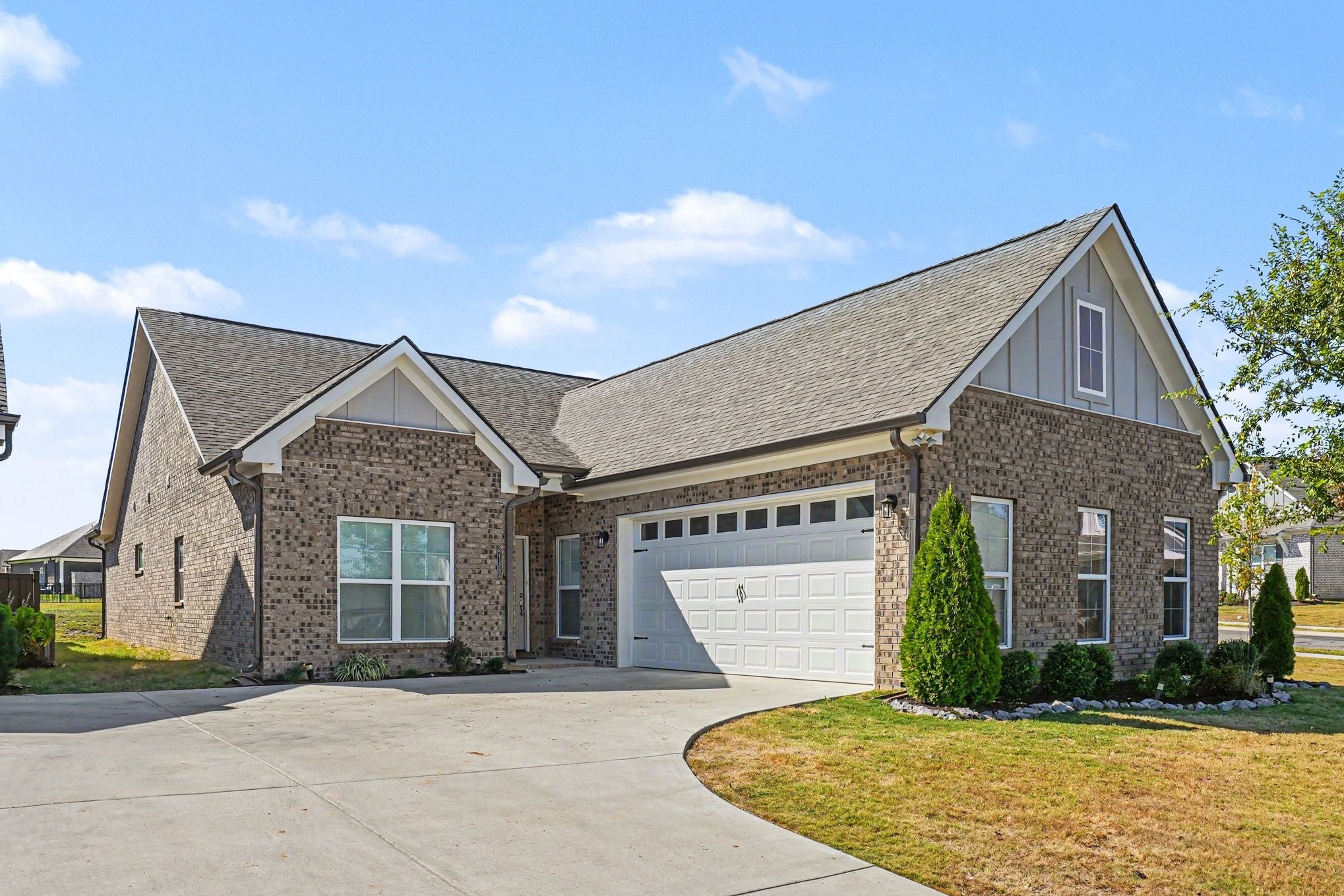 Maddenwood Ln, Hermitage, TN 37076