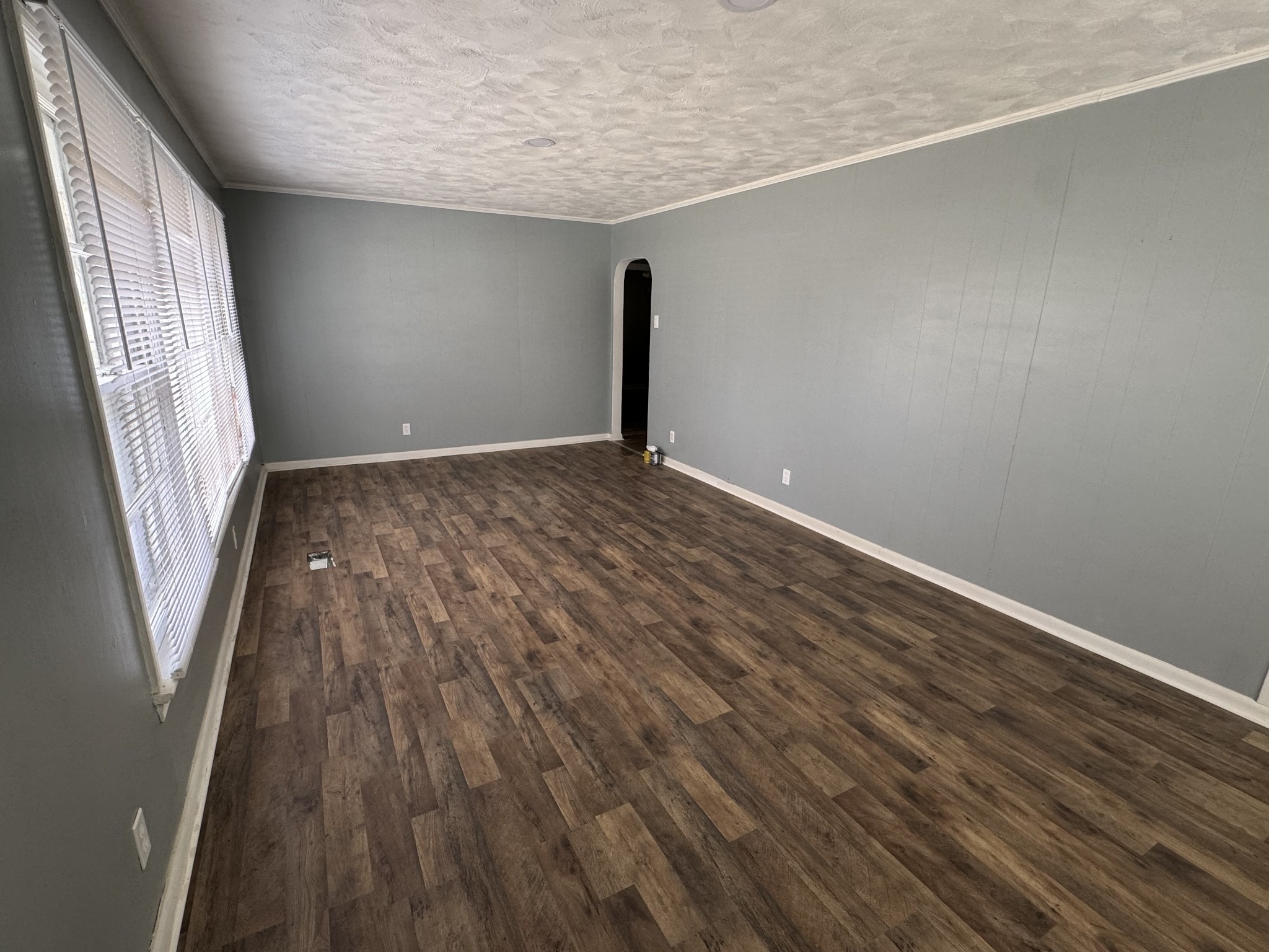 Locust St, Princeton, KY 42445