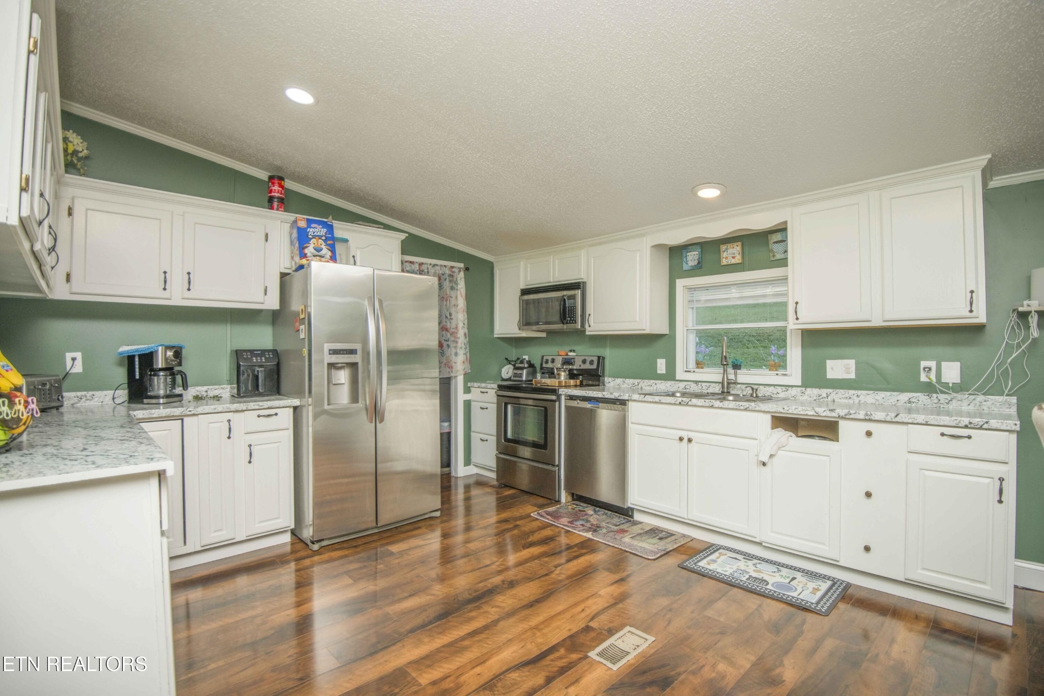Dayton St, Knoxville, TN 37921