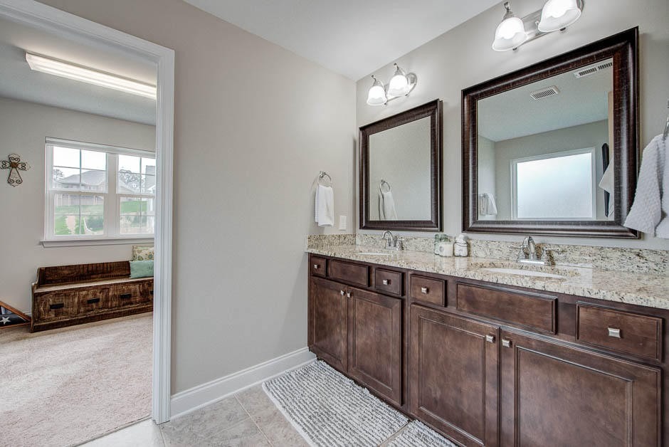 Laurel Glade Ln, Knoxville, TN 37932 #1