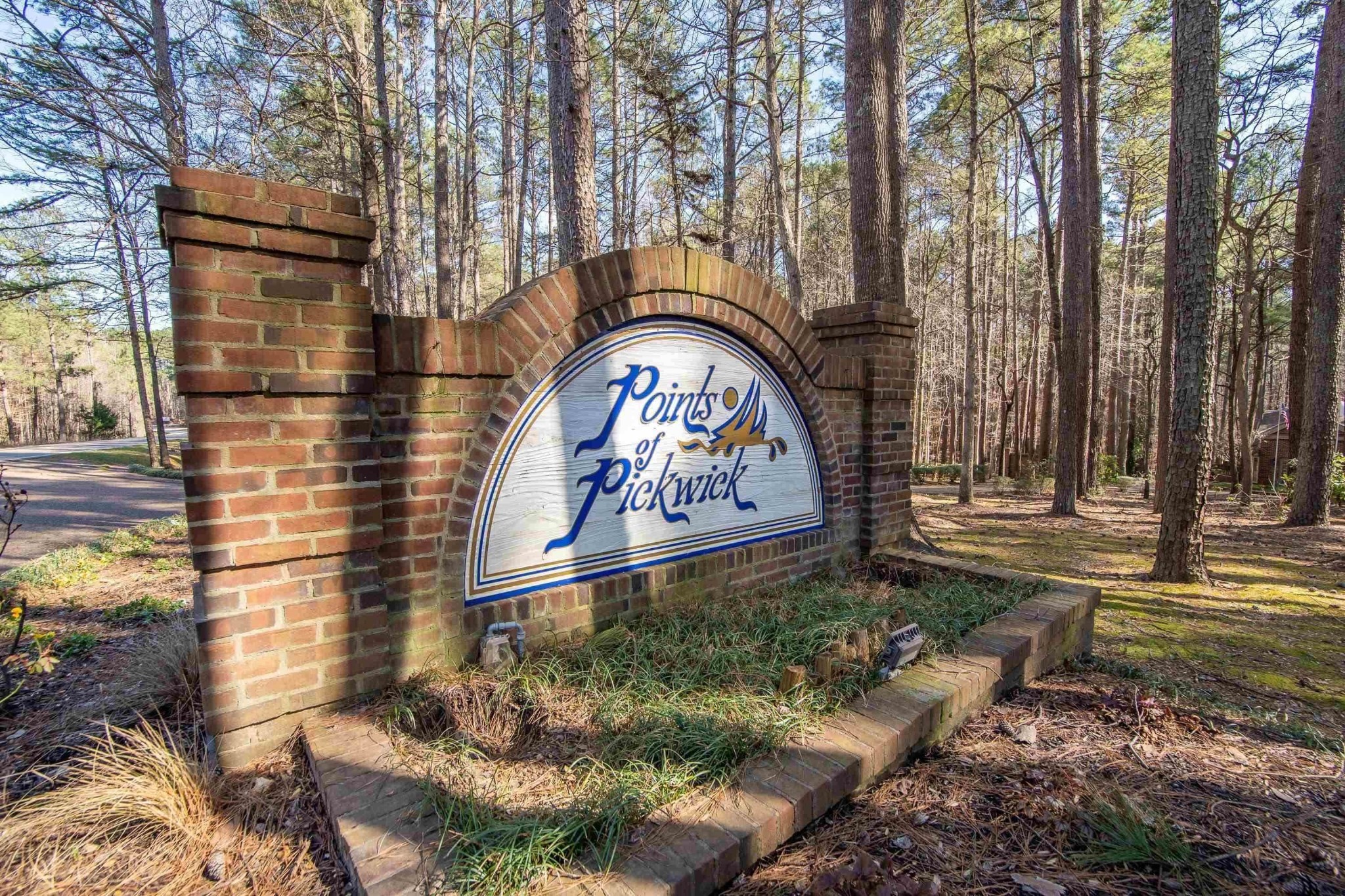 Point Grand Dr, Savannah, TN 38372