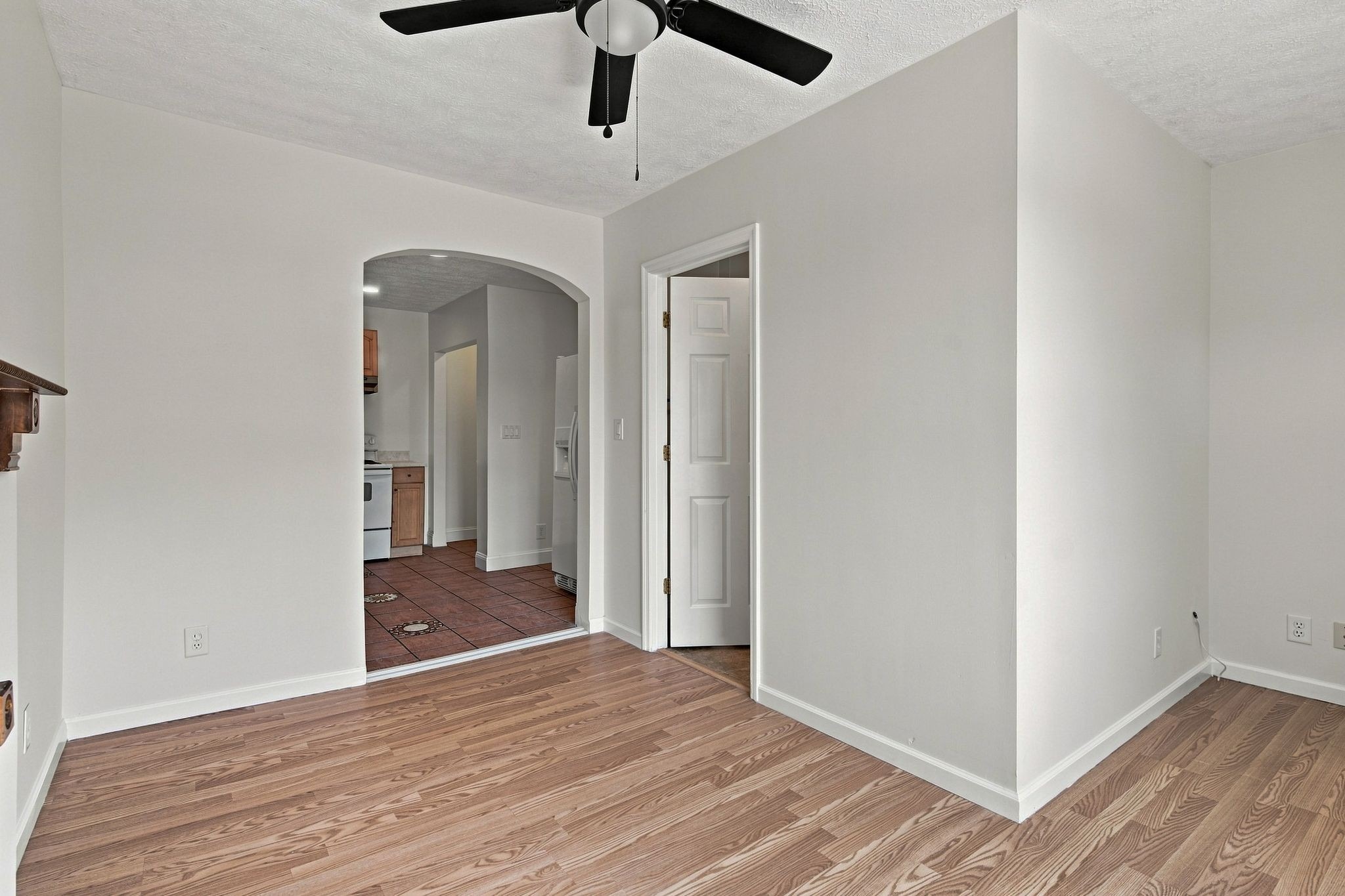 7th Ave, Springfield, TN 37172