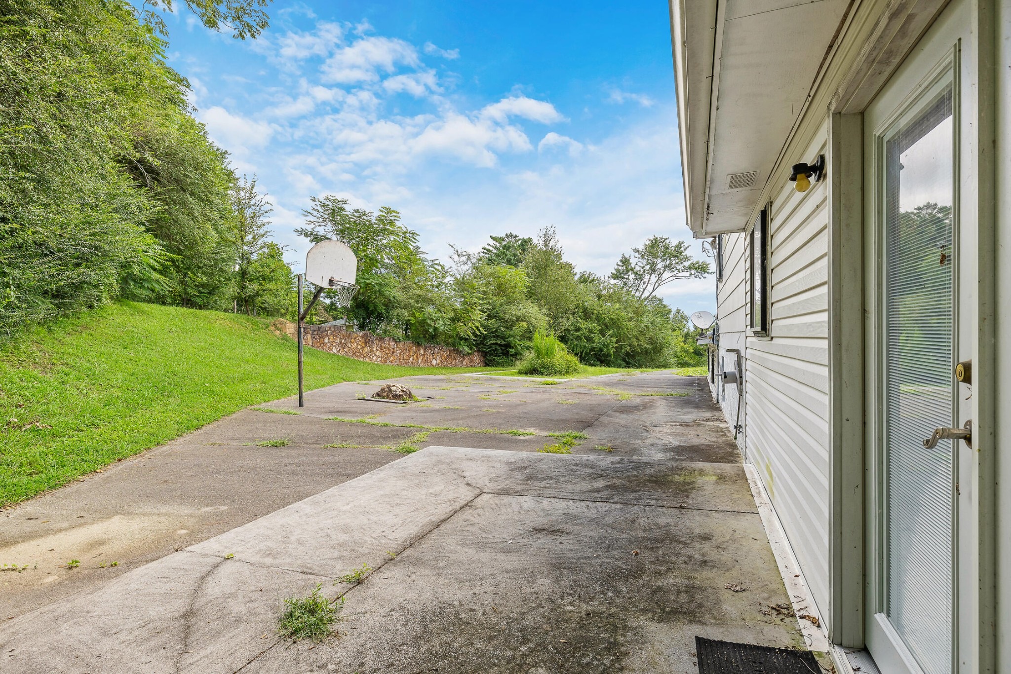 Ridgeside Dr, Ringgold, GA 30736