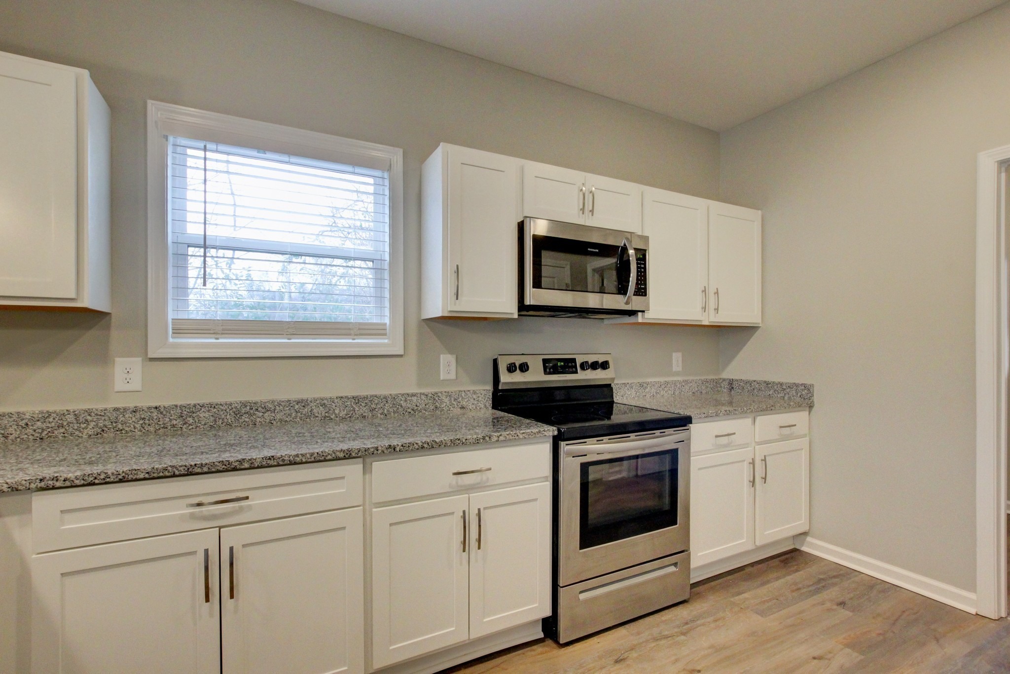 Ford St, Clarksville, TN 37040