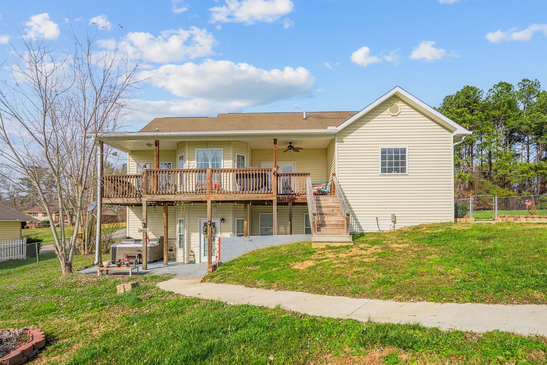 Washington St, Crossville, TN 38572 #1