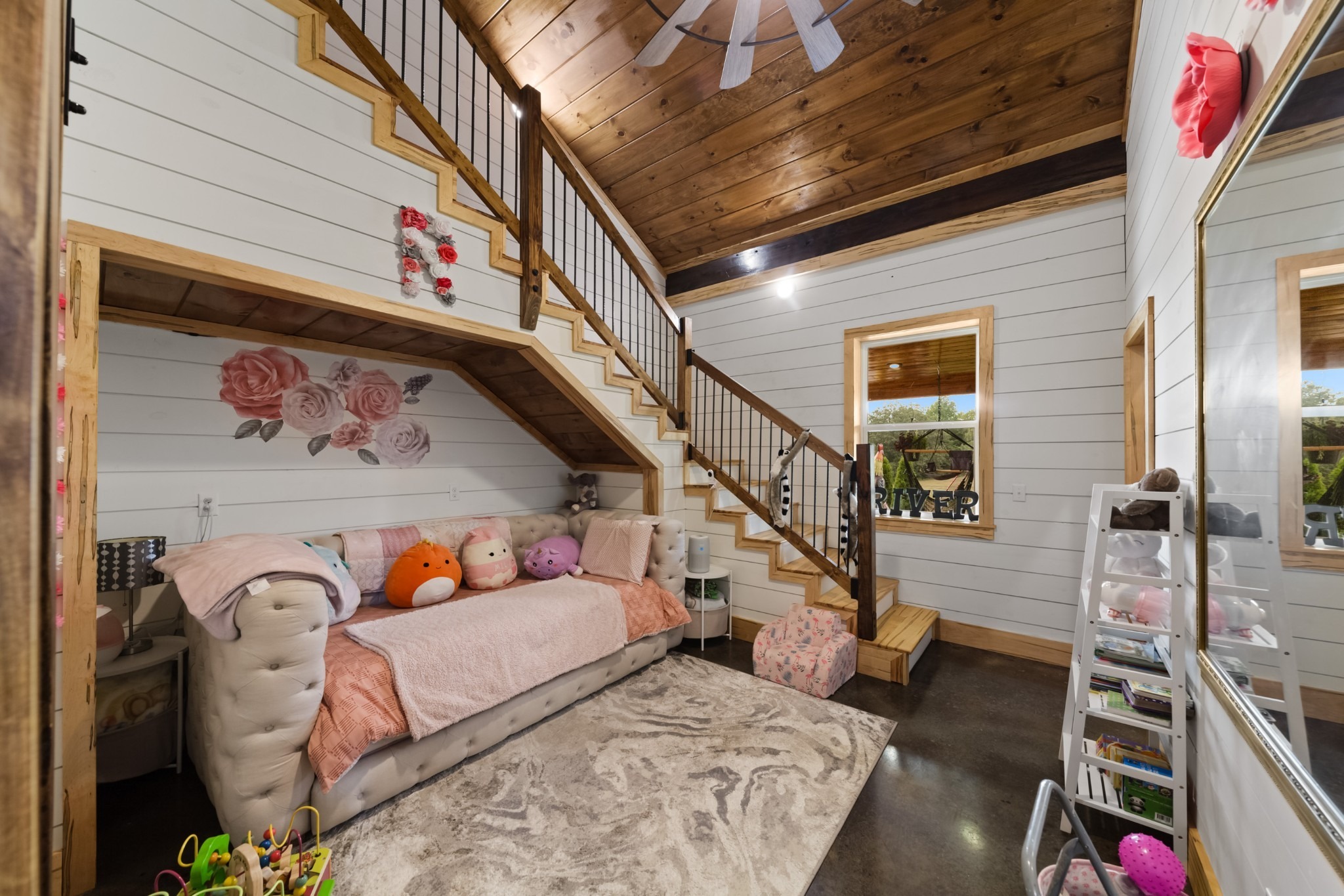 Old Mill Creek Rd, Nunnelly, TN 37137