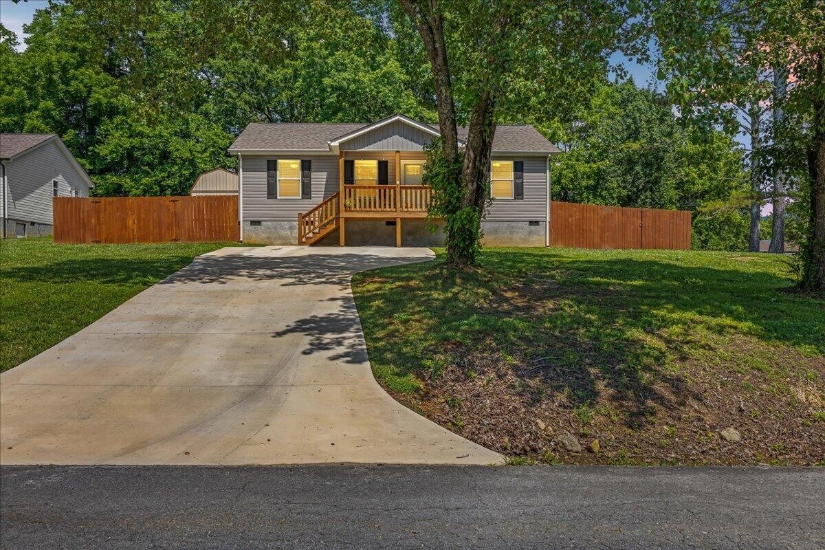 Iowa Ave, Etowah, TN 37331 #1