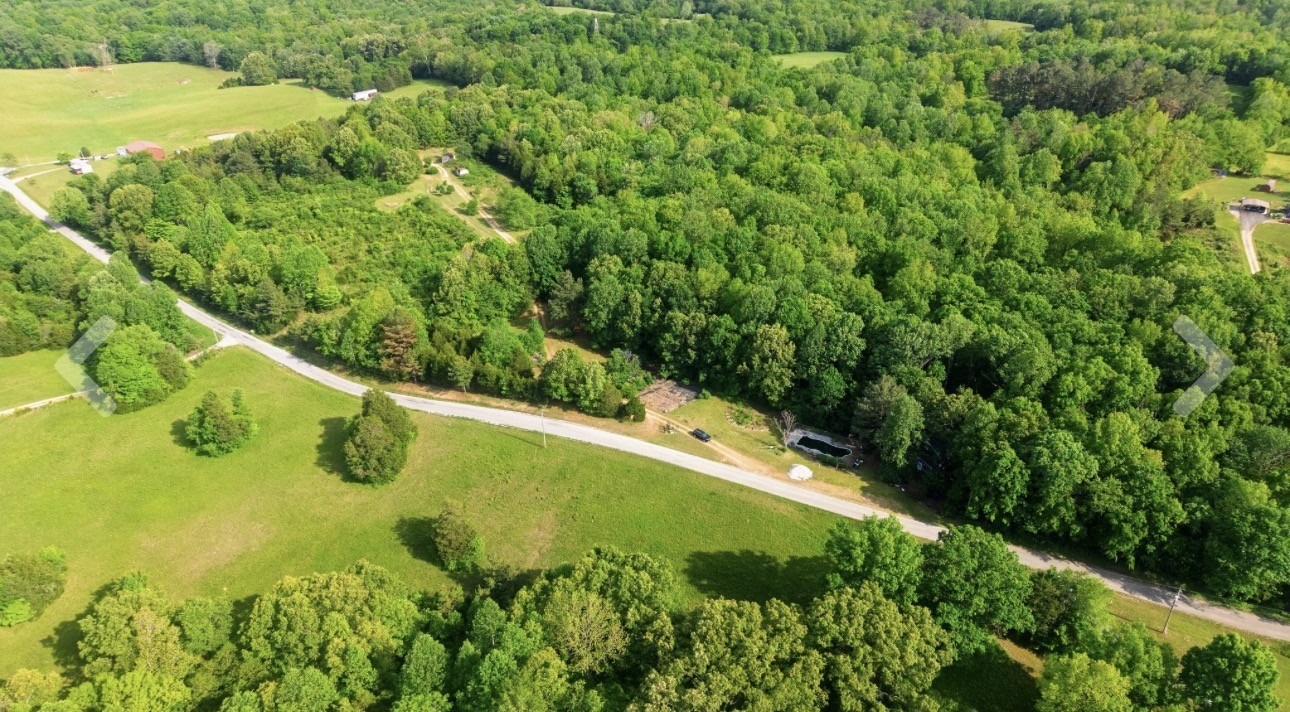 Jim Lyle Rd, Cumberland City, TN 37050