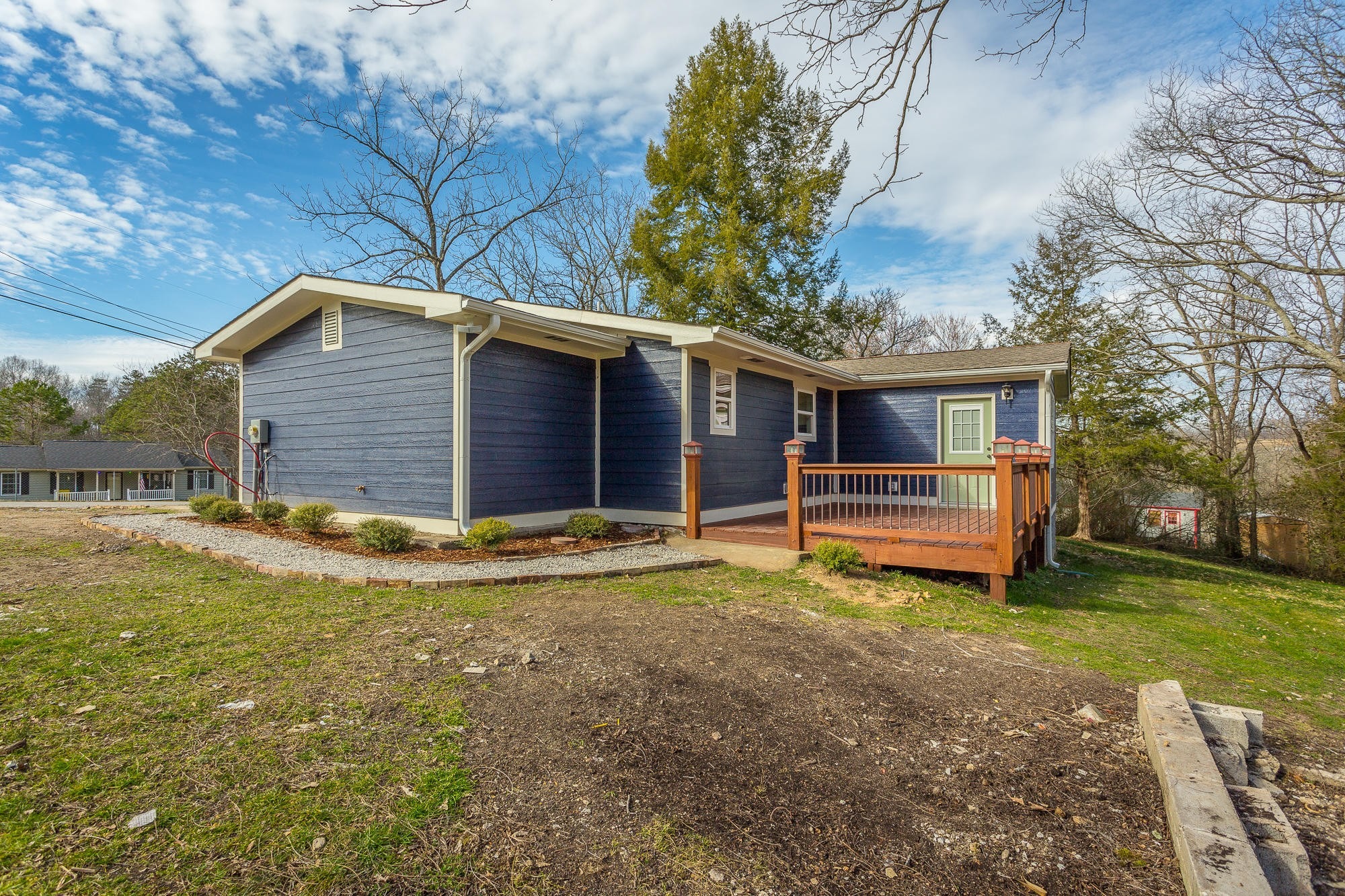 Blue Bell Ave, Ooltewah, TN 37363