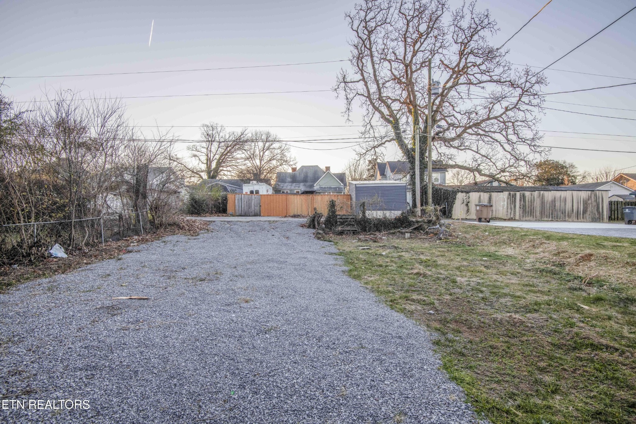 Morelia Ave, Knoxville, TN 37917