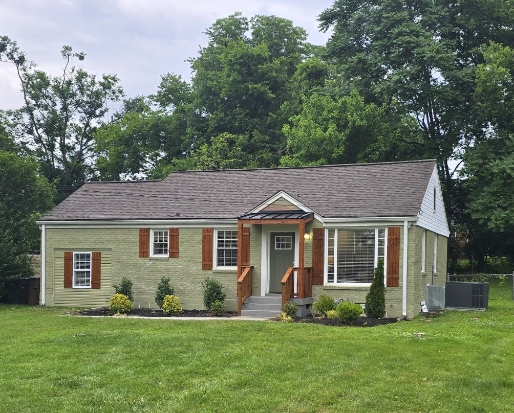 Pinewood Rd, Nashville, TN 37216 #1