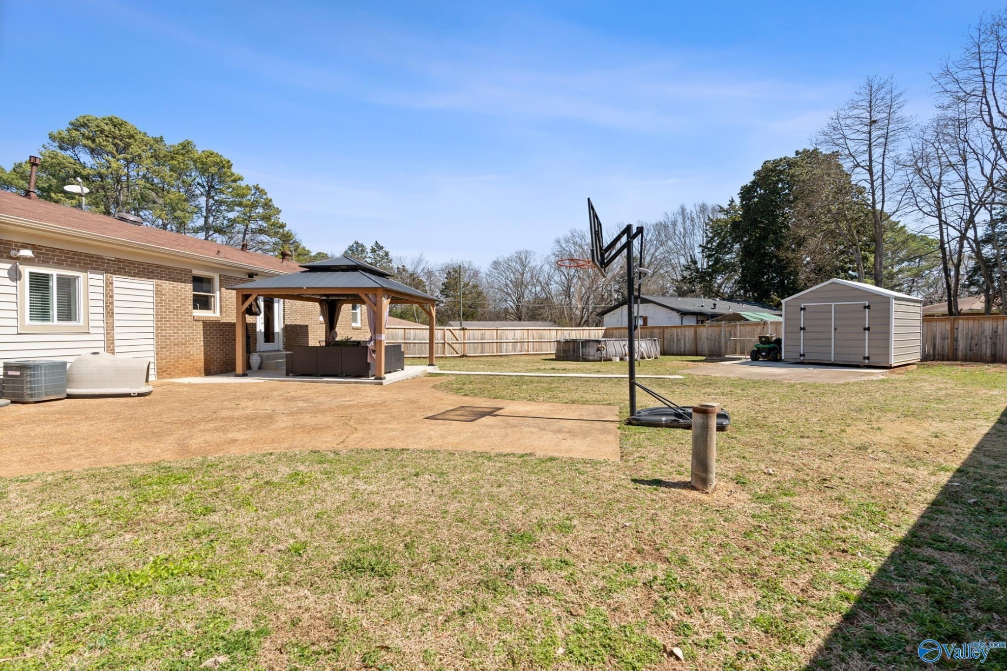 Greenhill Dr, Huntsville, AL 35810 #1