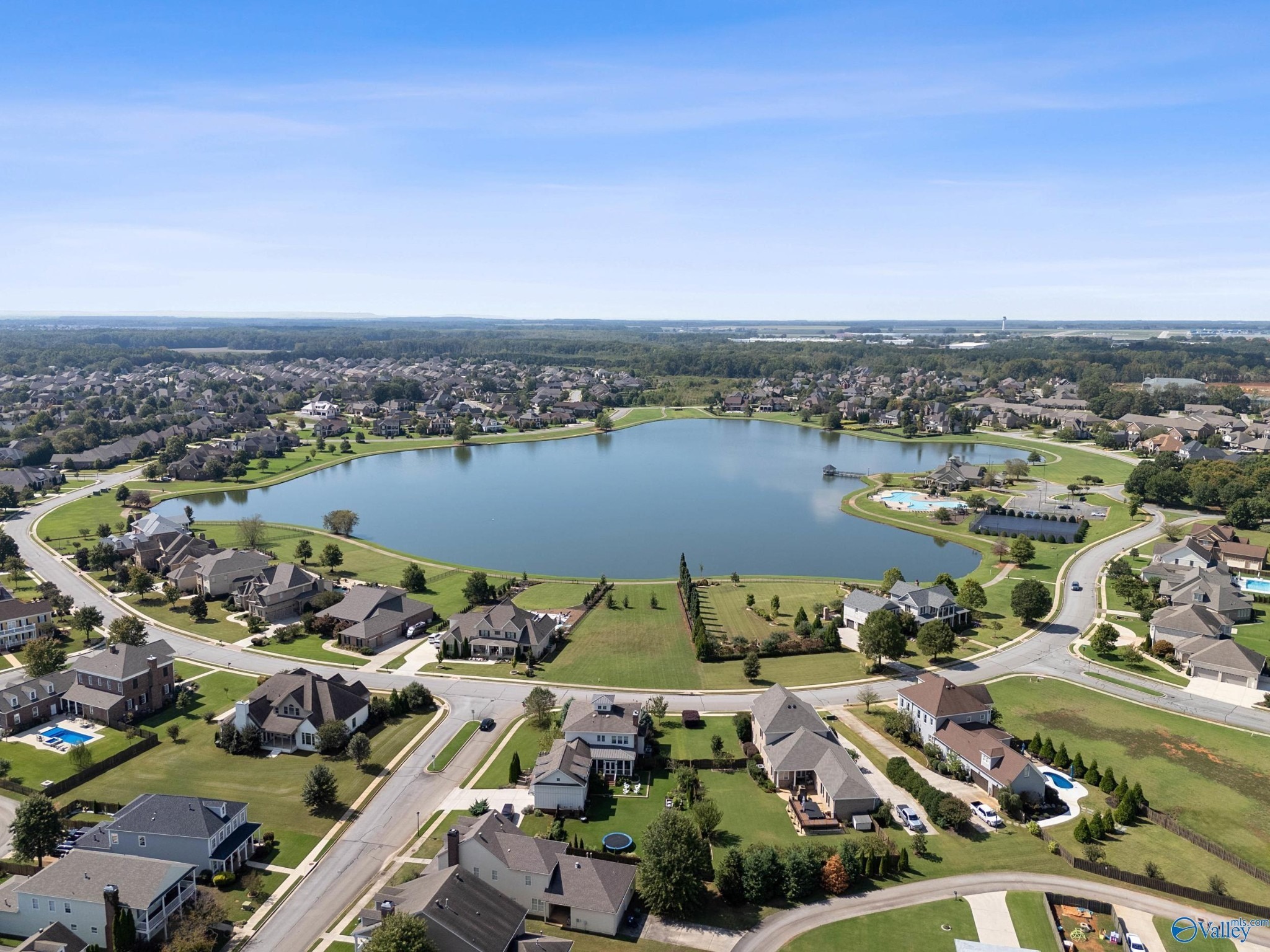 Desert Oak Ct, Huntsville, AL 35824