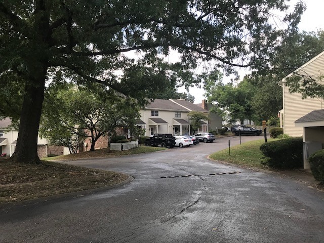 Longhunter Ct, Nashville, TN 37217