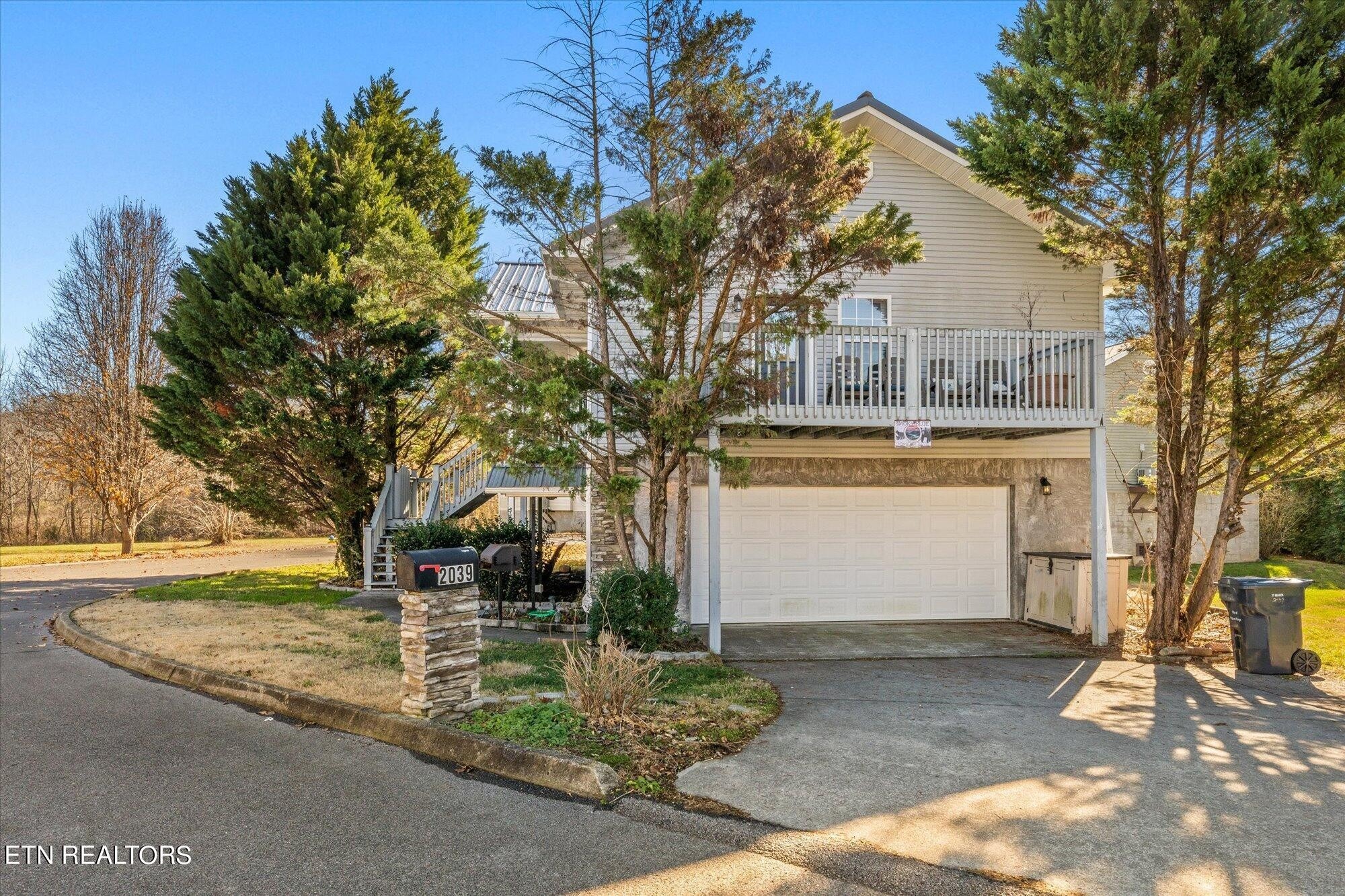 Slippery Rock Cir, Sevierville, TN 37862