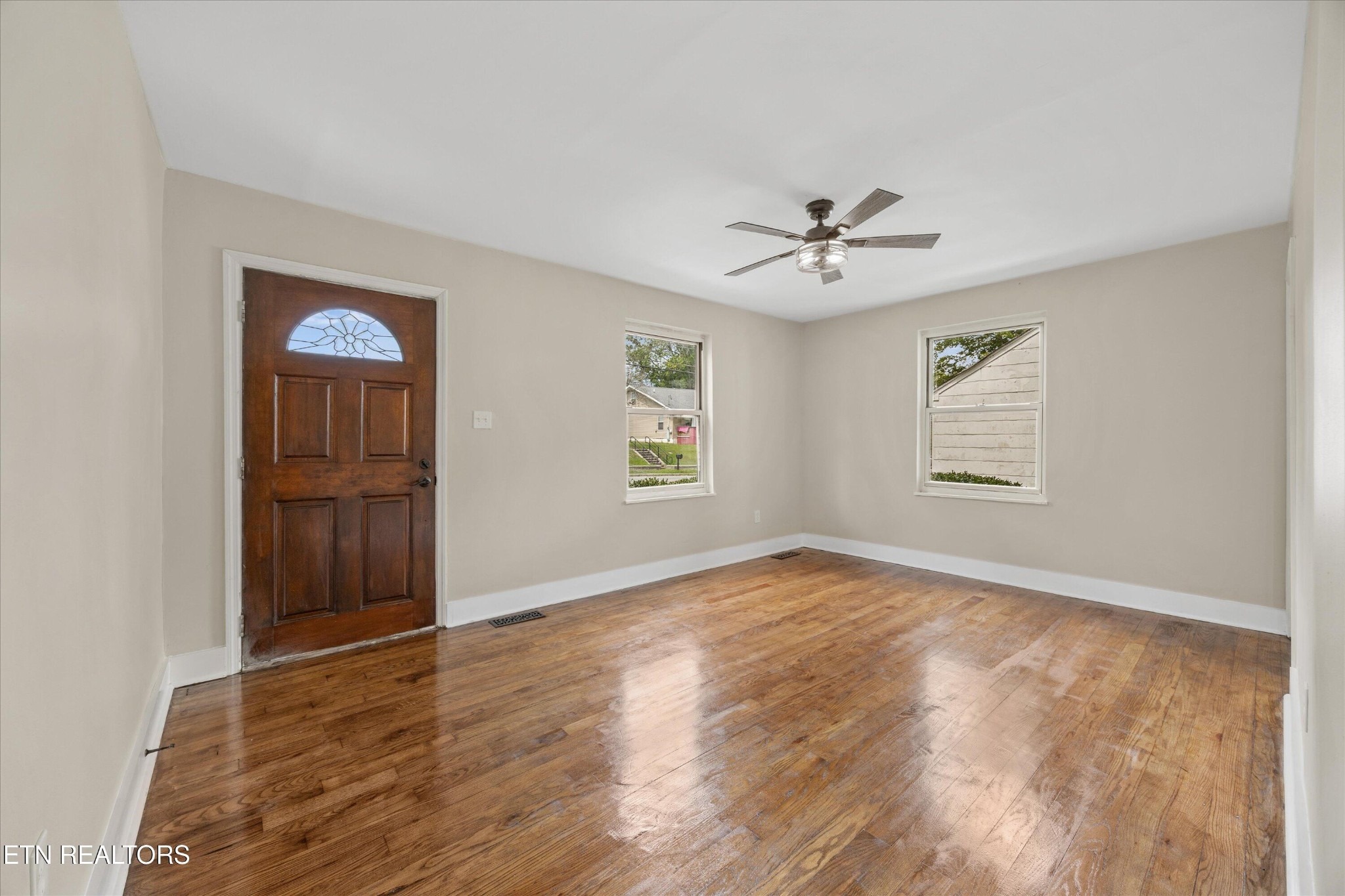Castle St, Knoxville, TN 37914