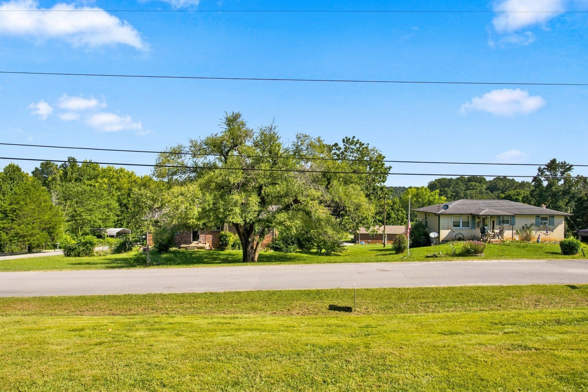 Gilliam Ln, Dickson, TN 37055